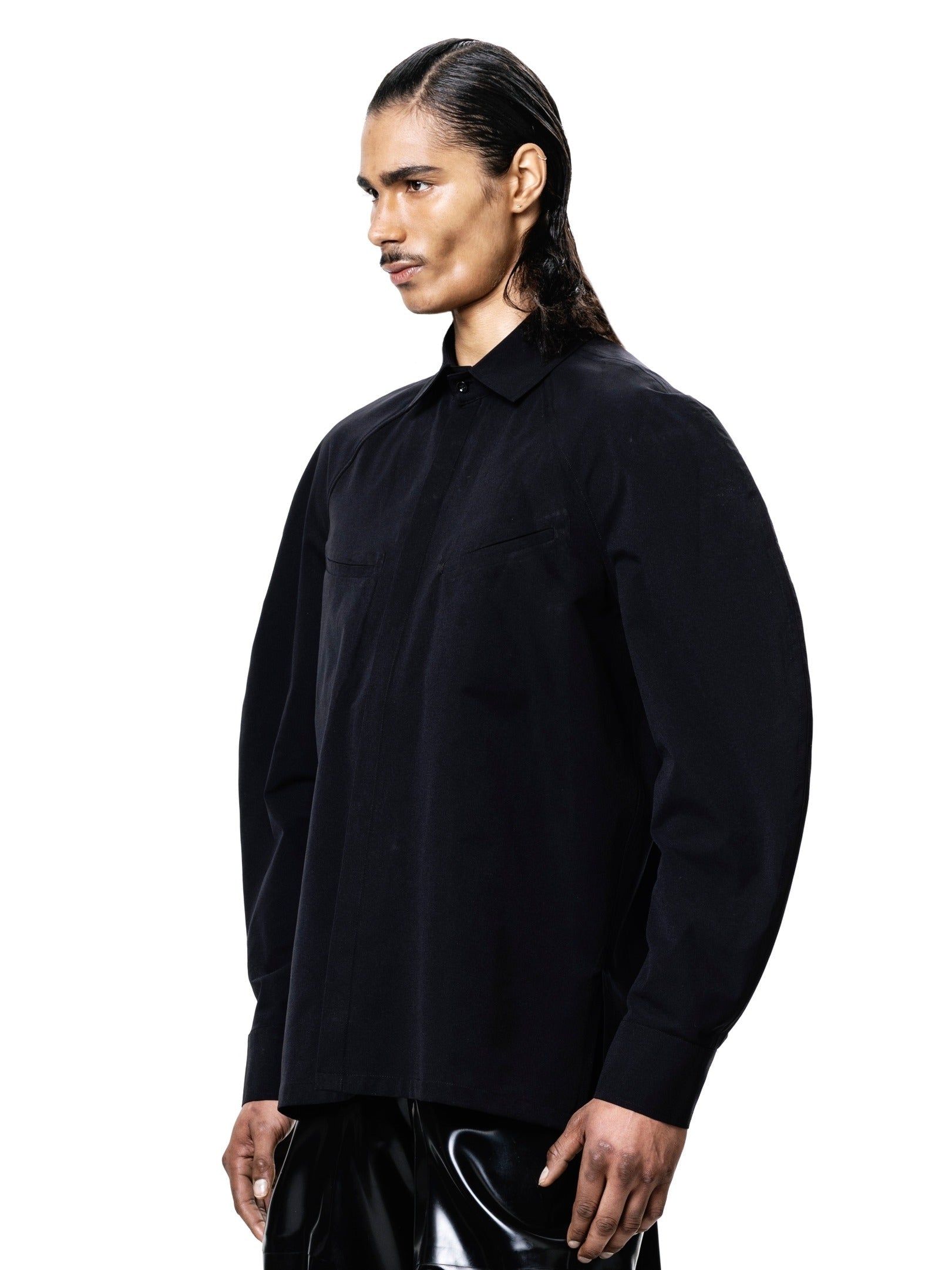 Circle shirt - black