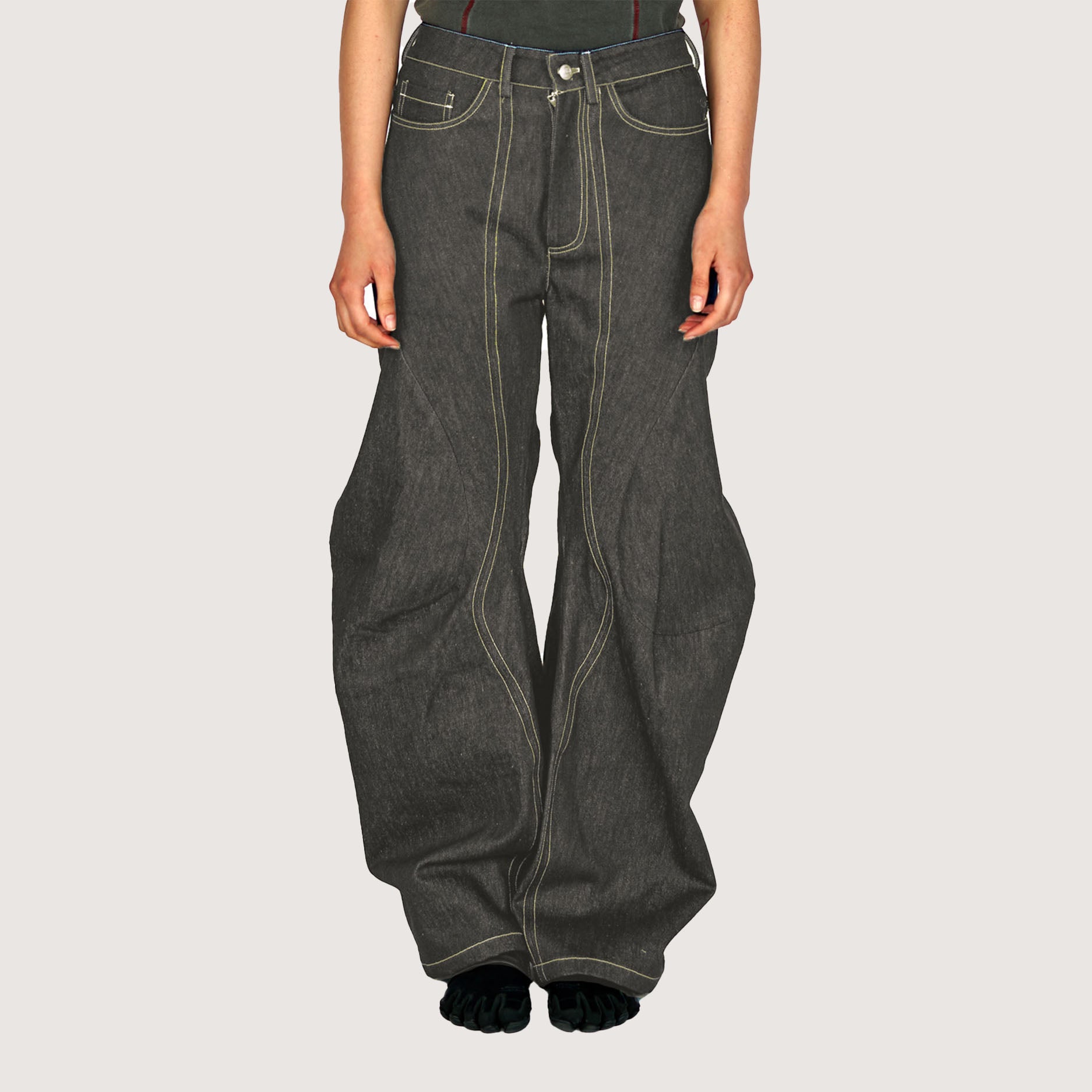 Engineered flare black yellow