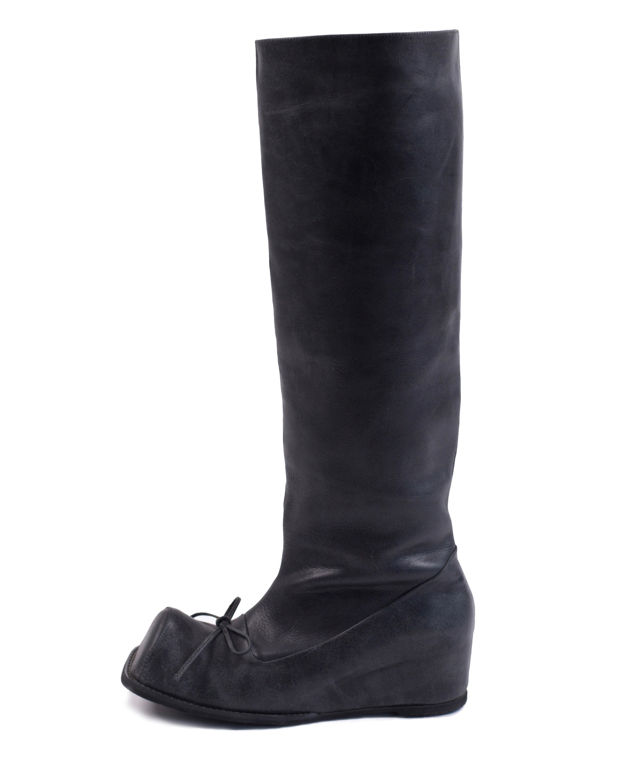 Hofa boots in black