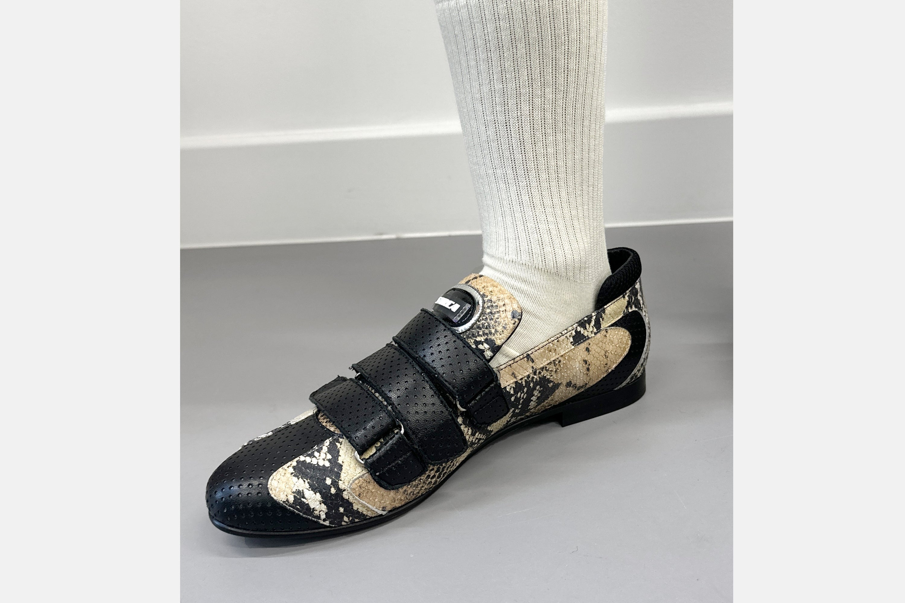 '1 loafer trainer snake print unisex