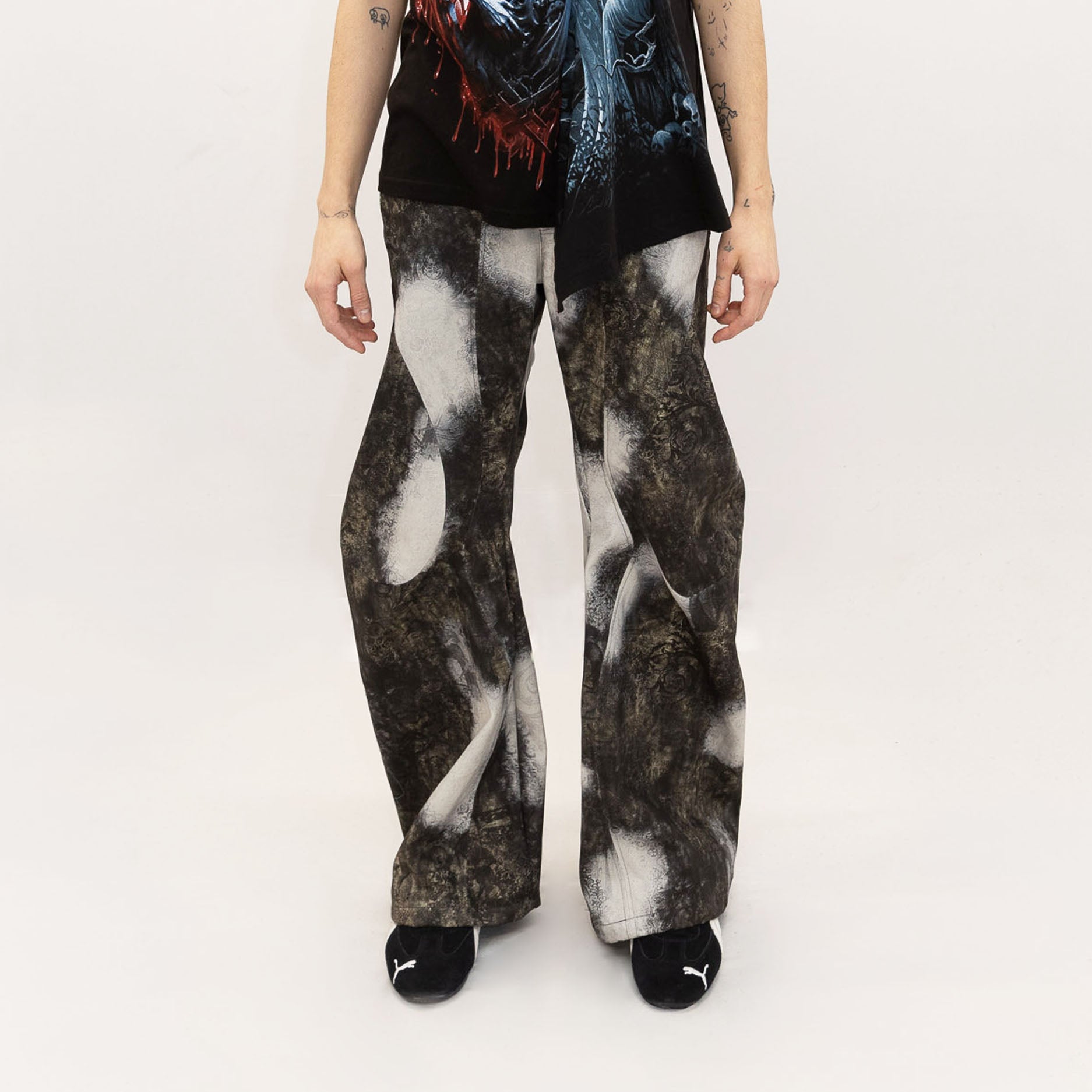 Engineered renaissance flare singed chalk