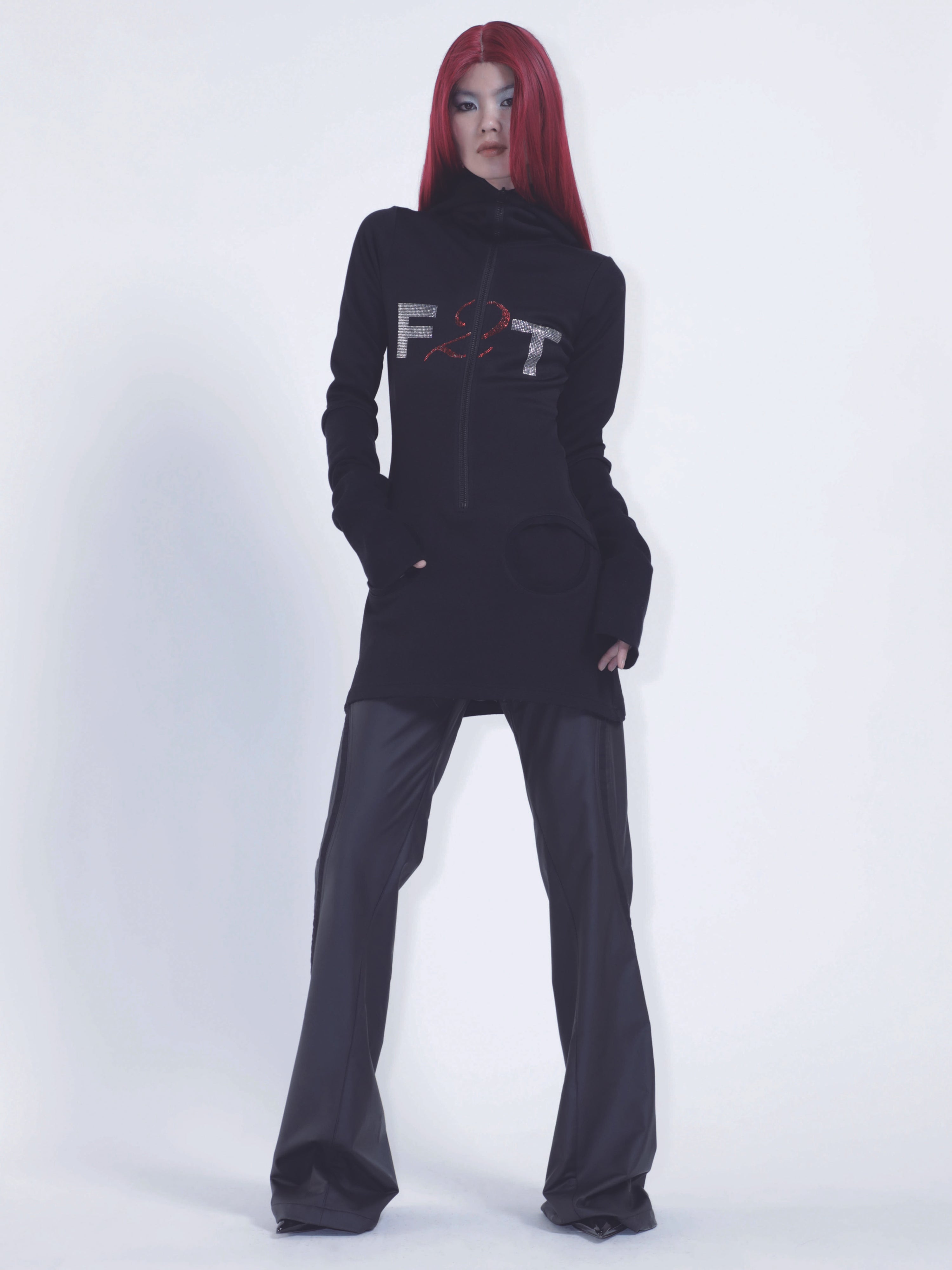 Free 2 talk- zip up dress-bk