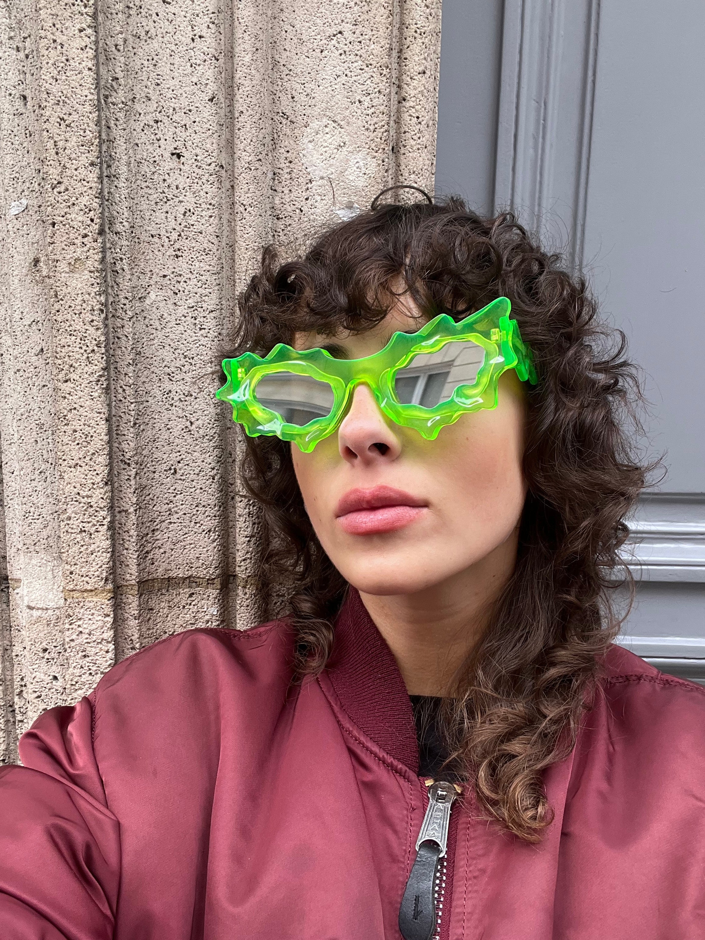 Neon green + mirror lenses spike sunglasses