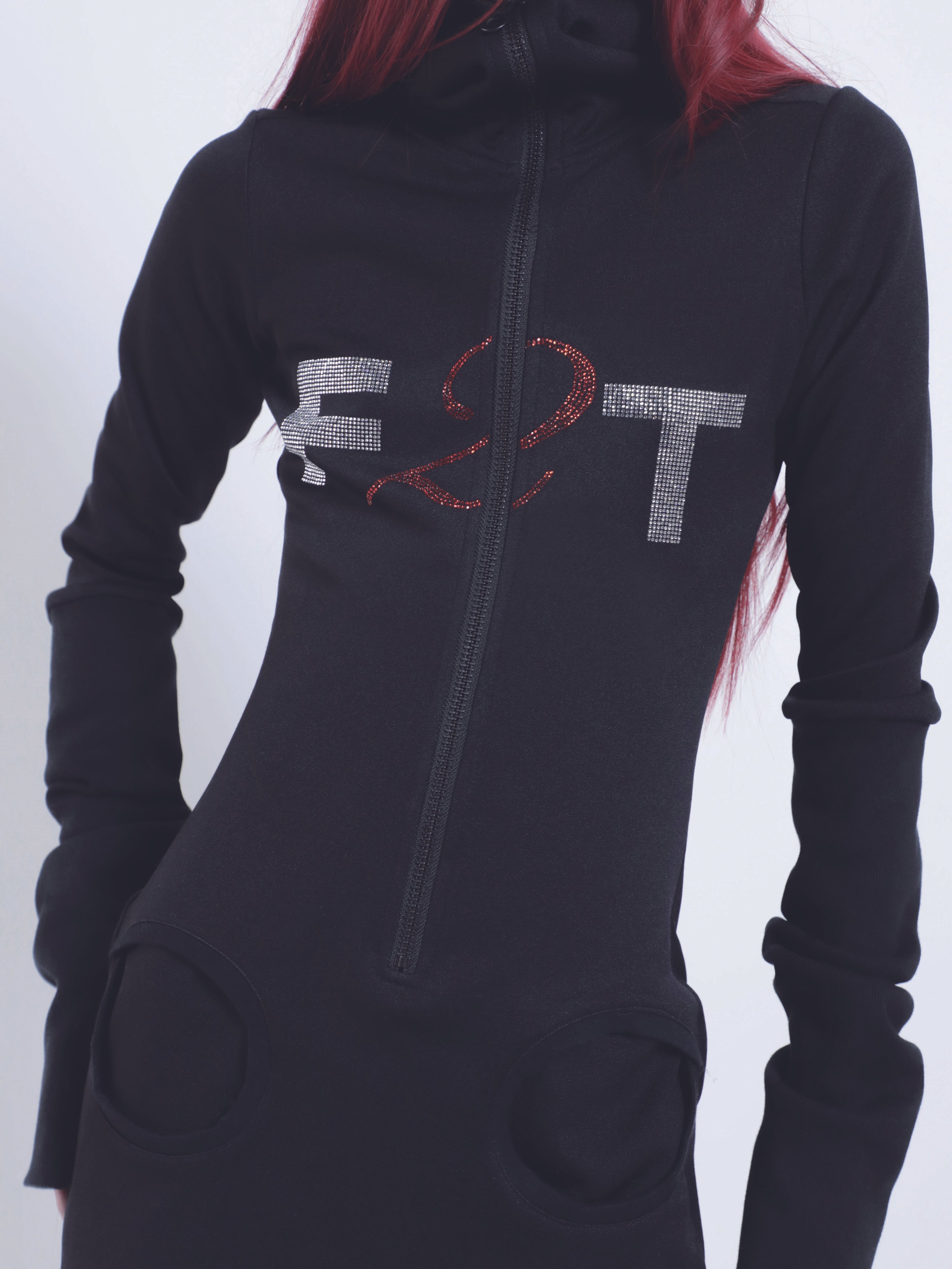 Free 2 talk- zip up dress-bk