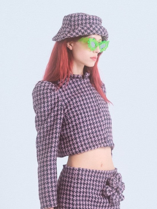 Neon green + mirror lenses spike sunglasses