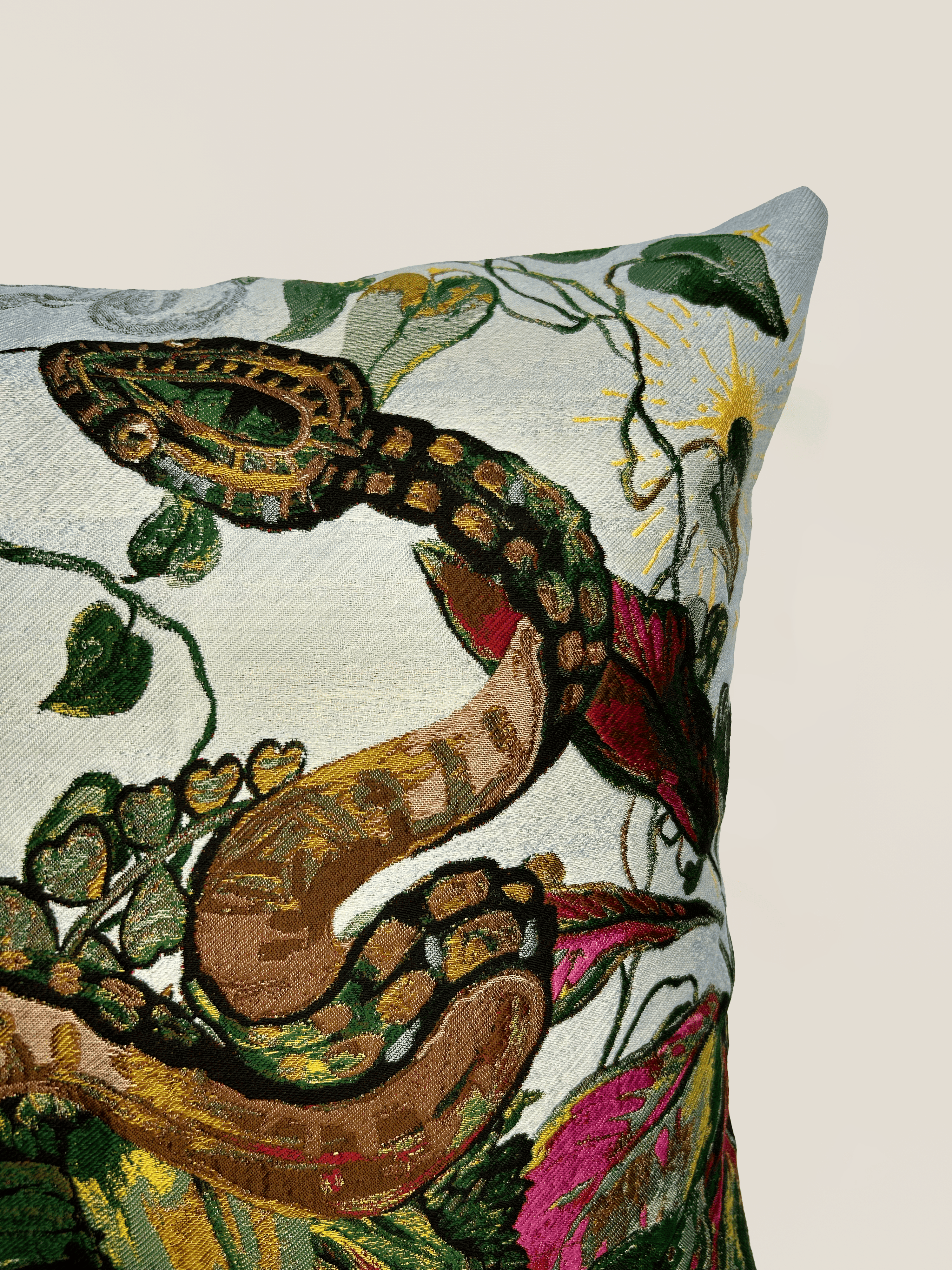 Cuscino garden of eden
