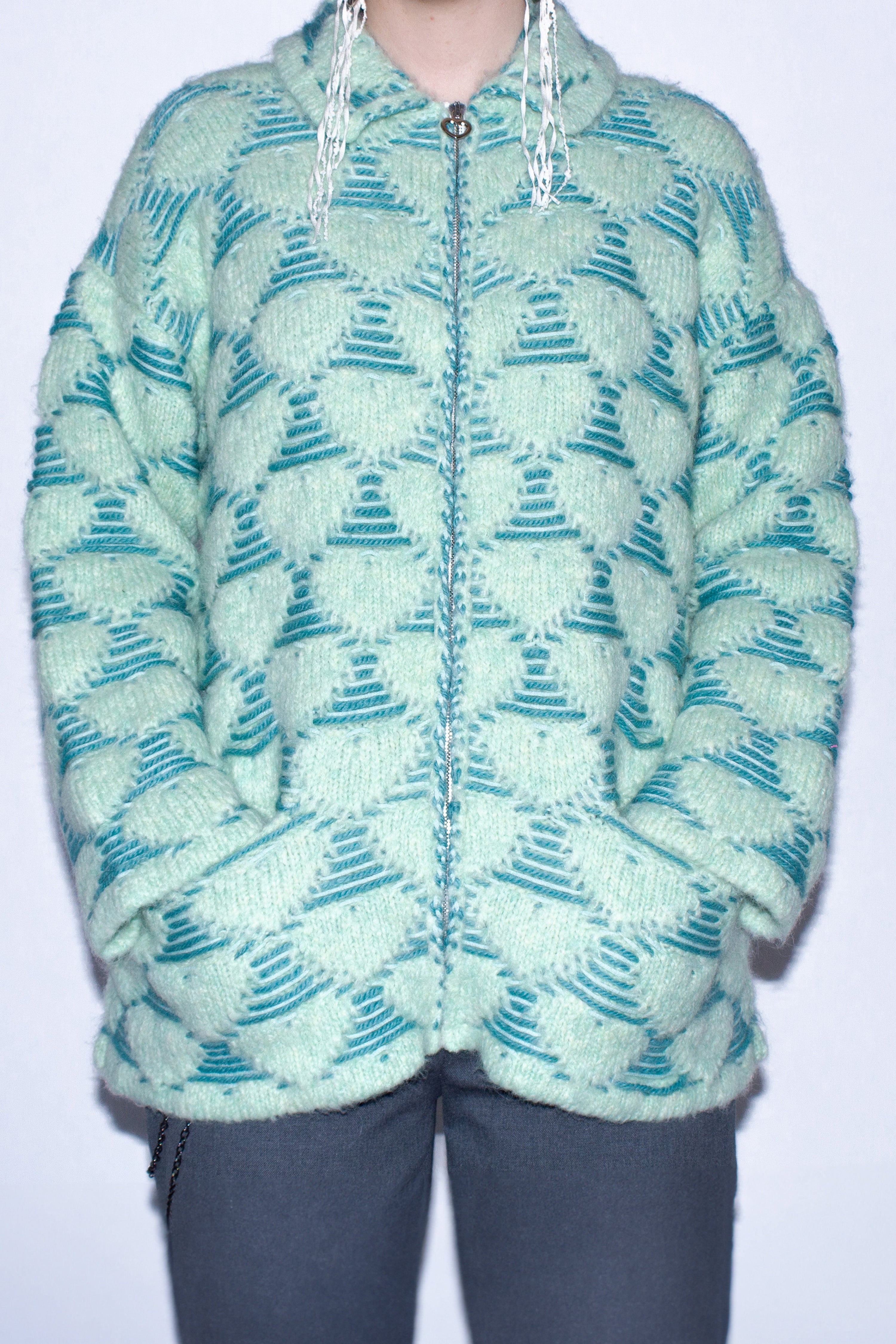 Giacca in maglia a cuori jacquard