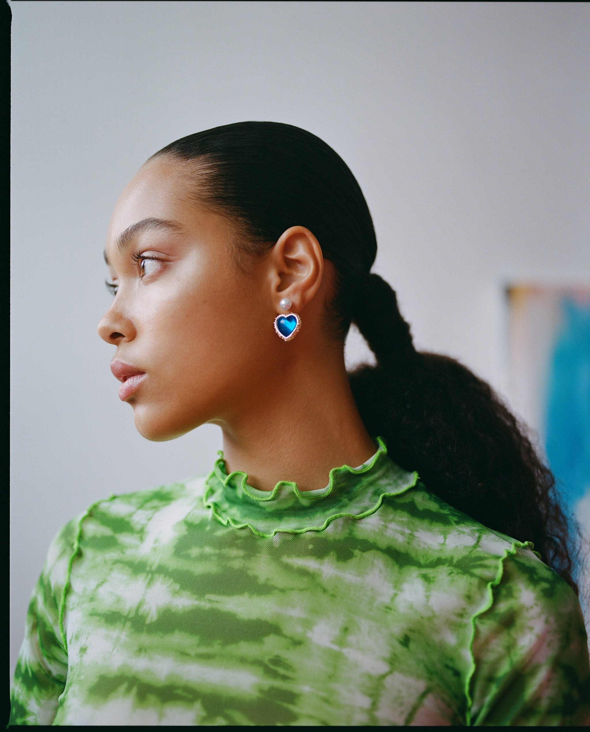 Miss limelight blue earring