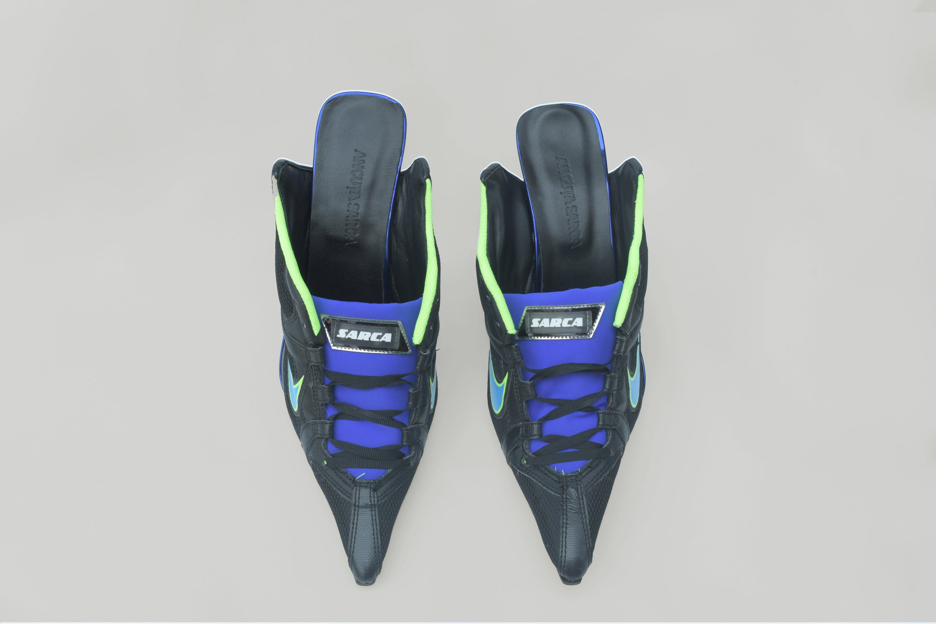 Olympia heel black