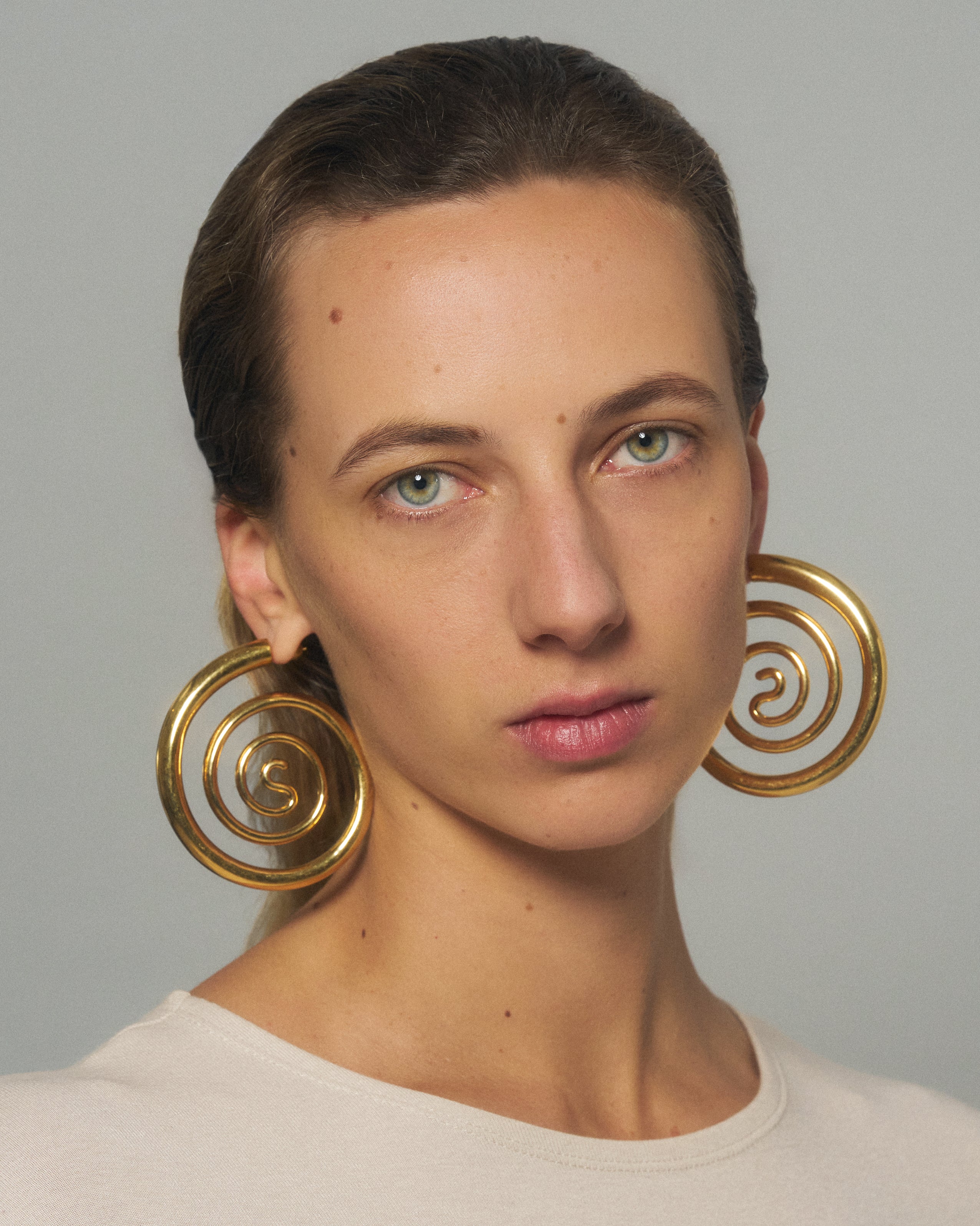 Spiral serpent hoops