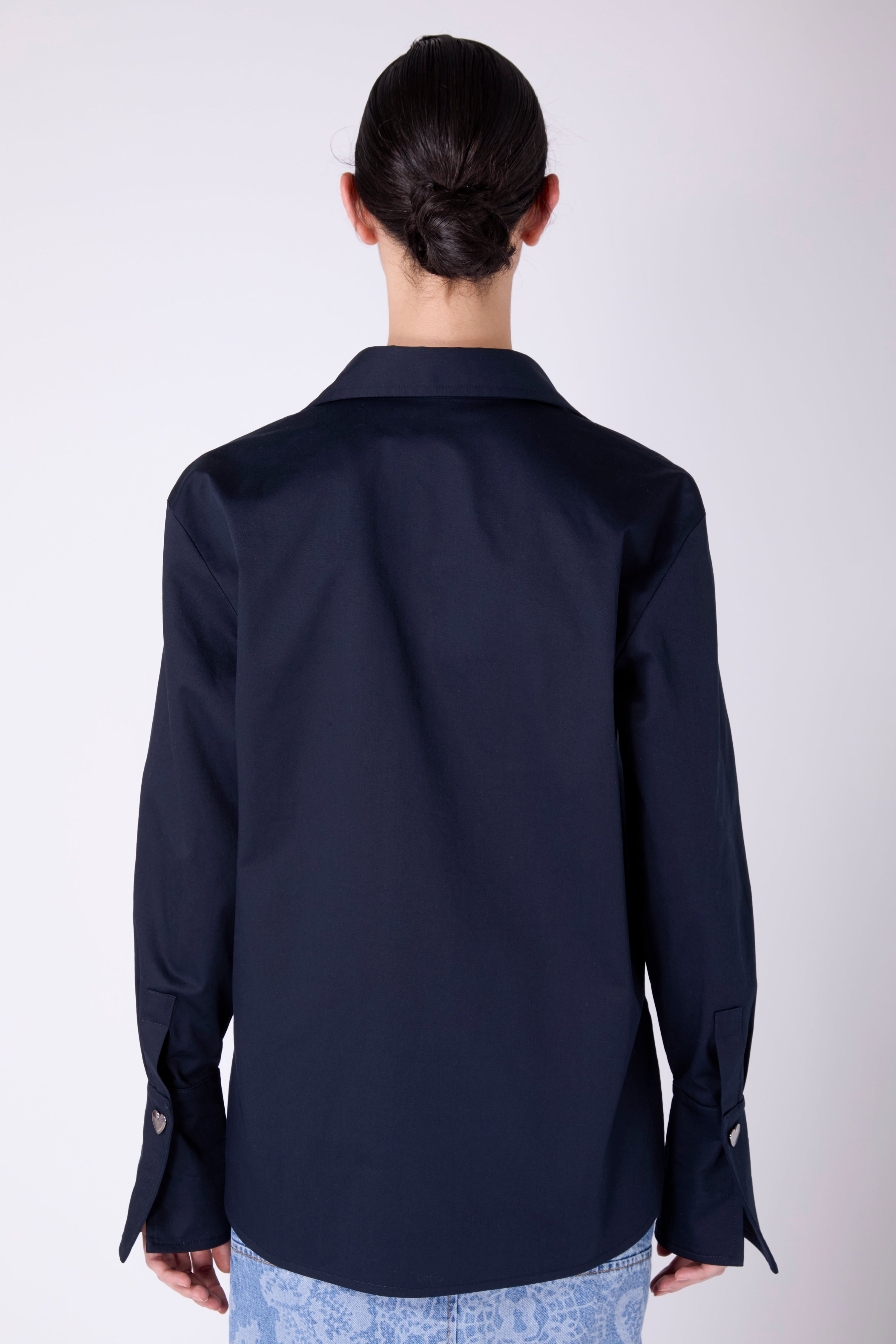 Camicia over con tasca patch