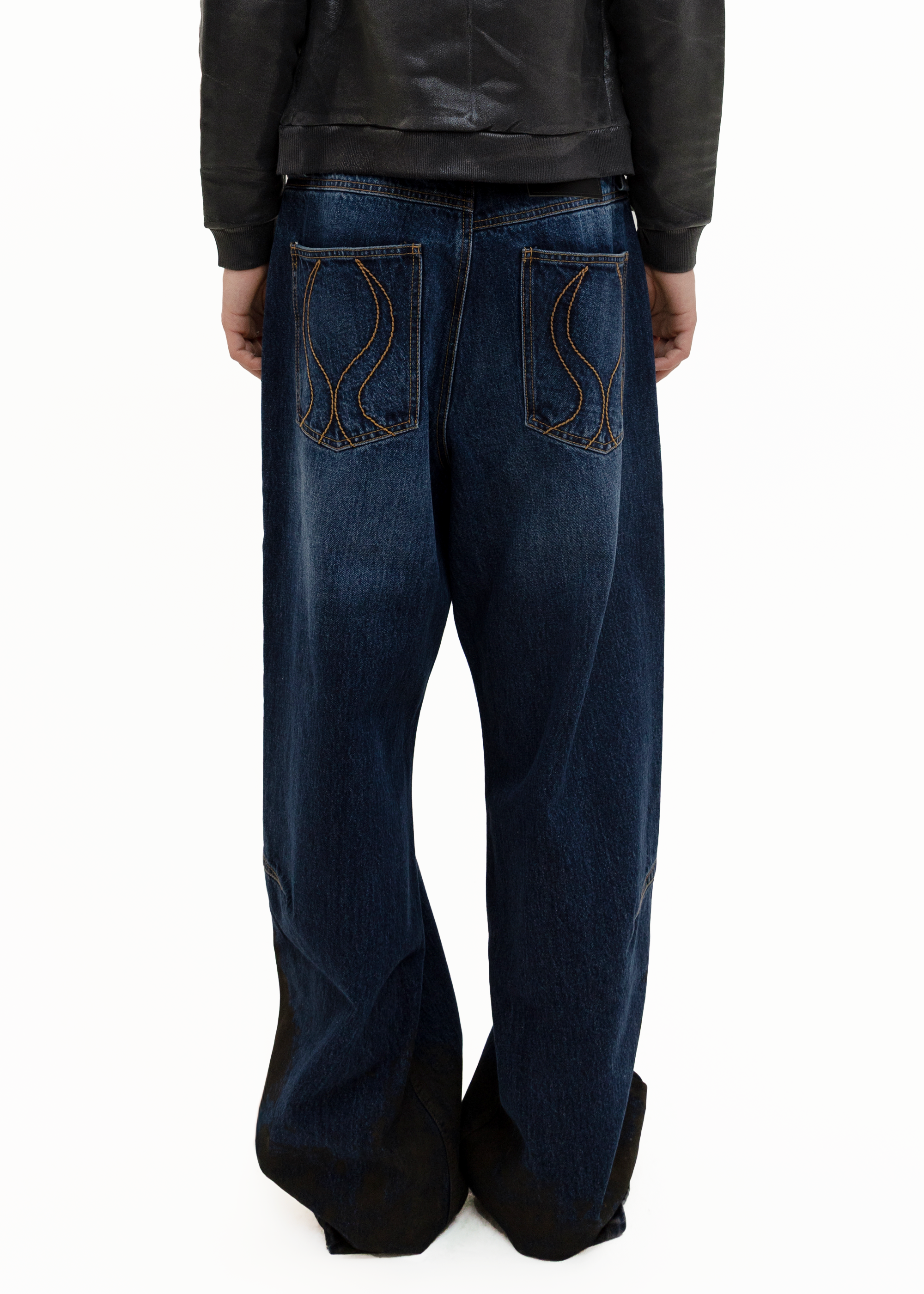 Insignia jeans mud stain