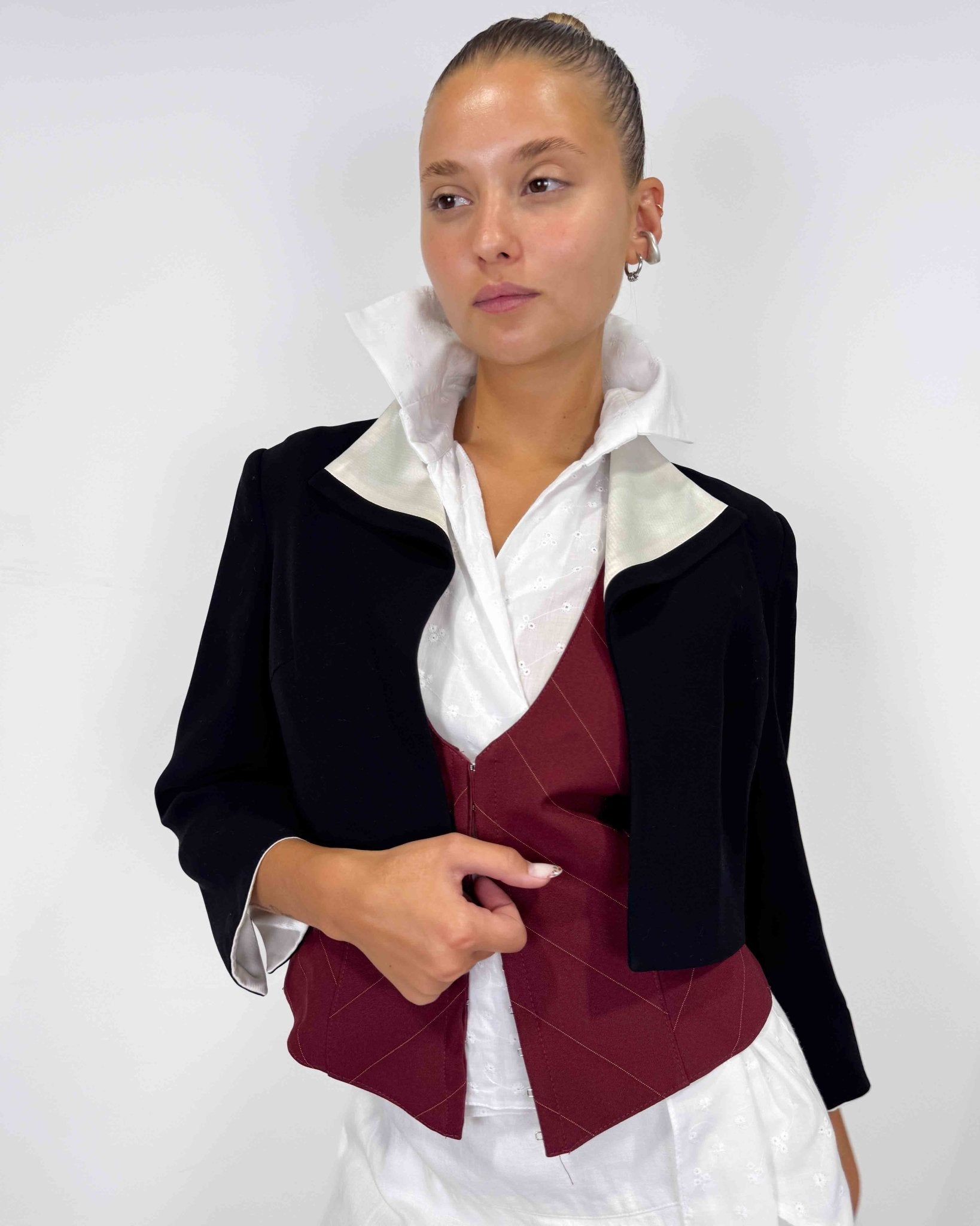 The adela bolero