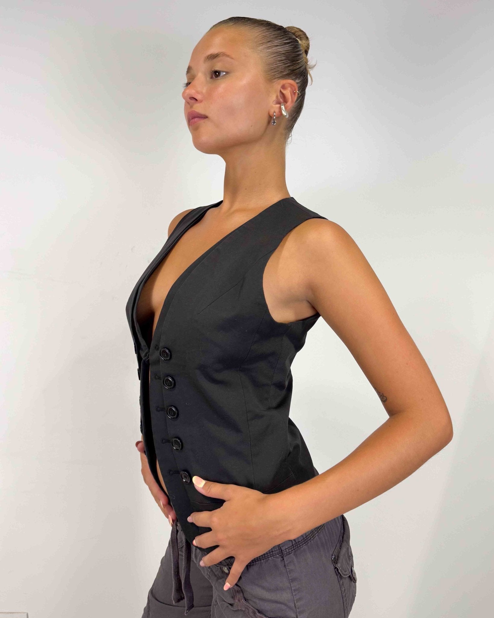 The africa vest