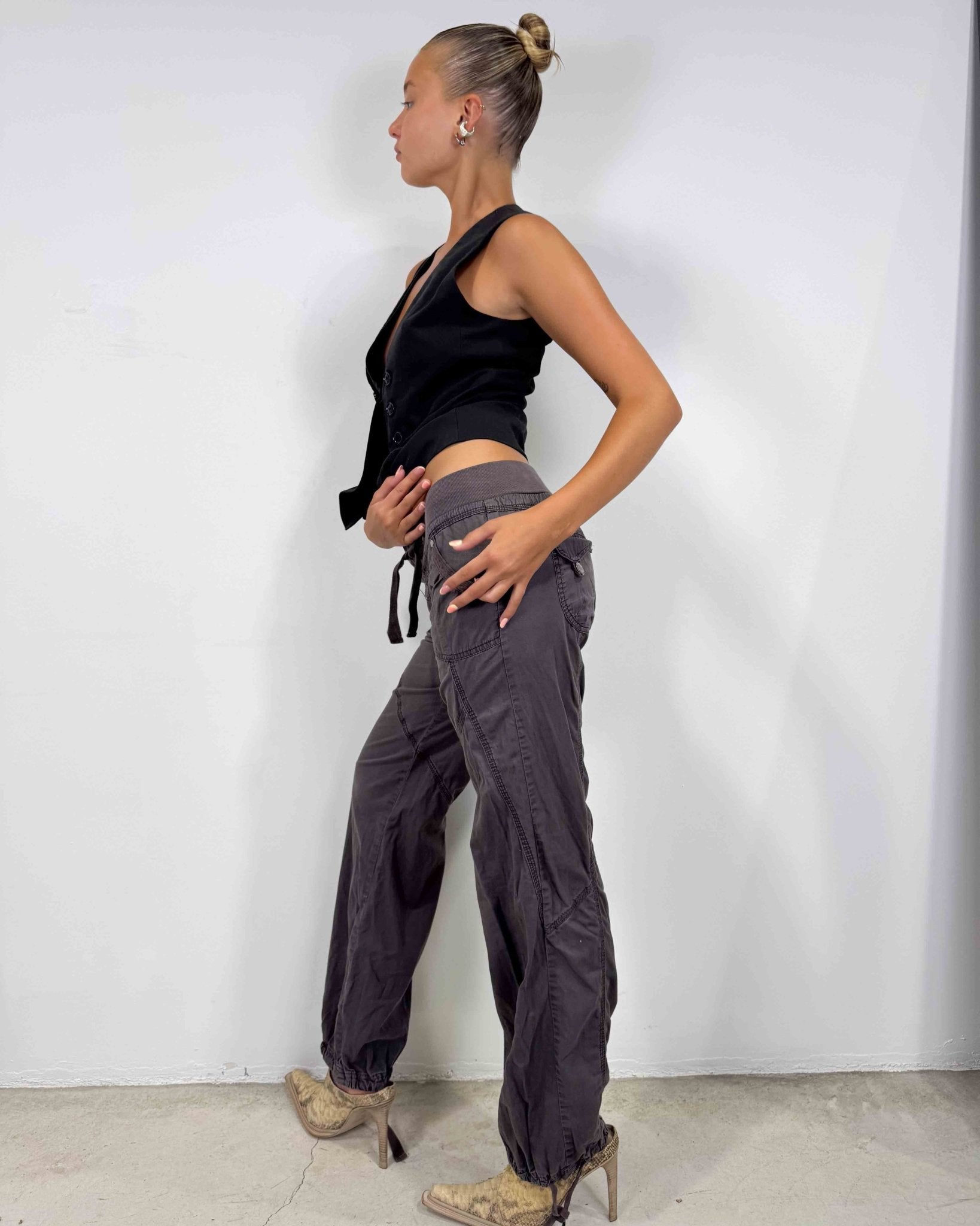 The angel pants