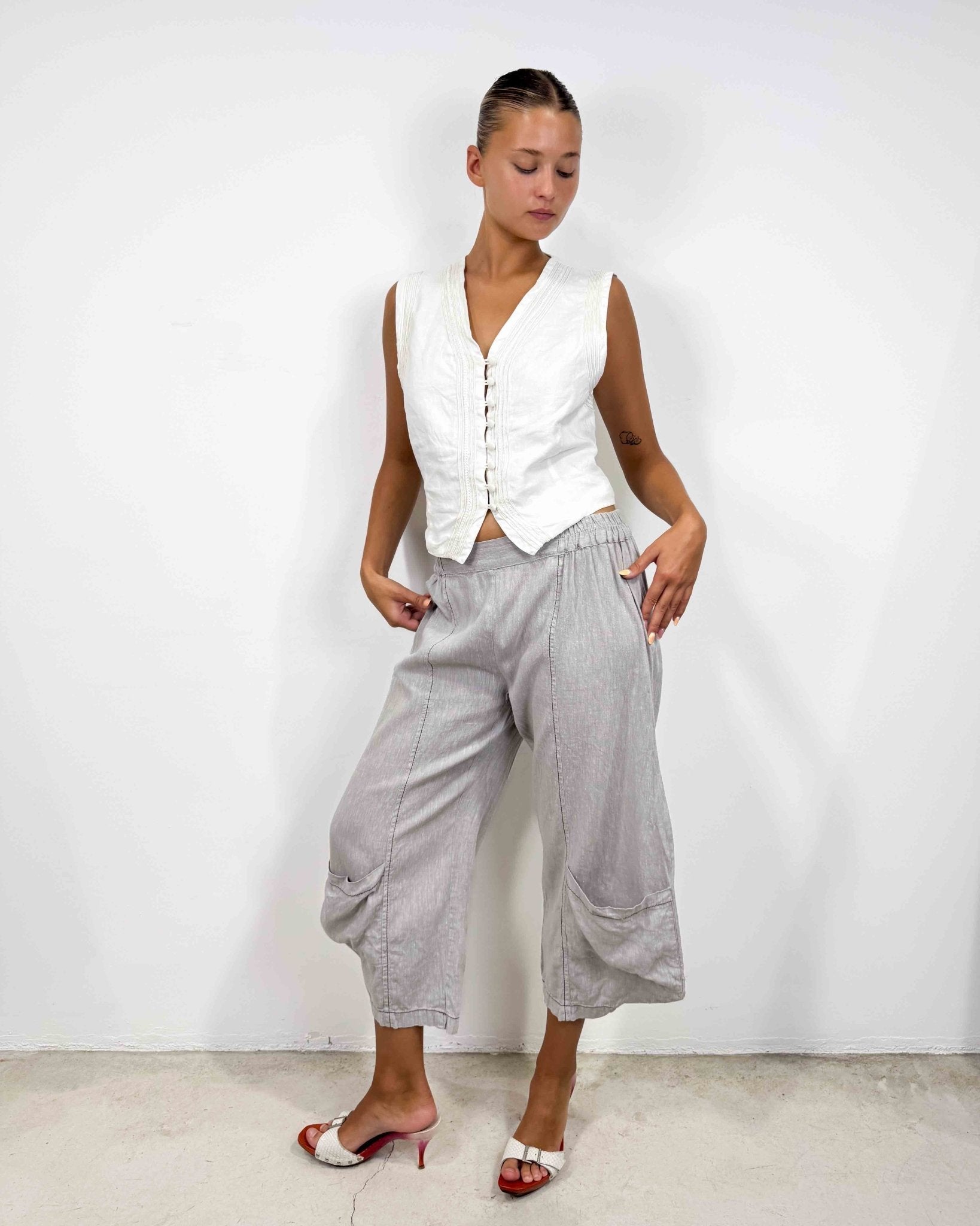 The nicole vest