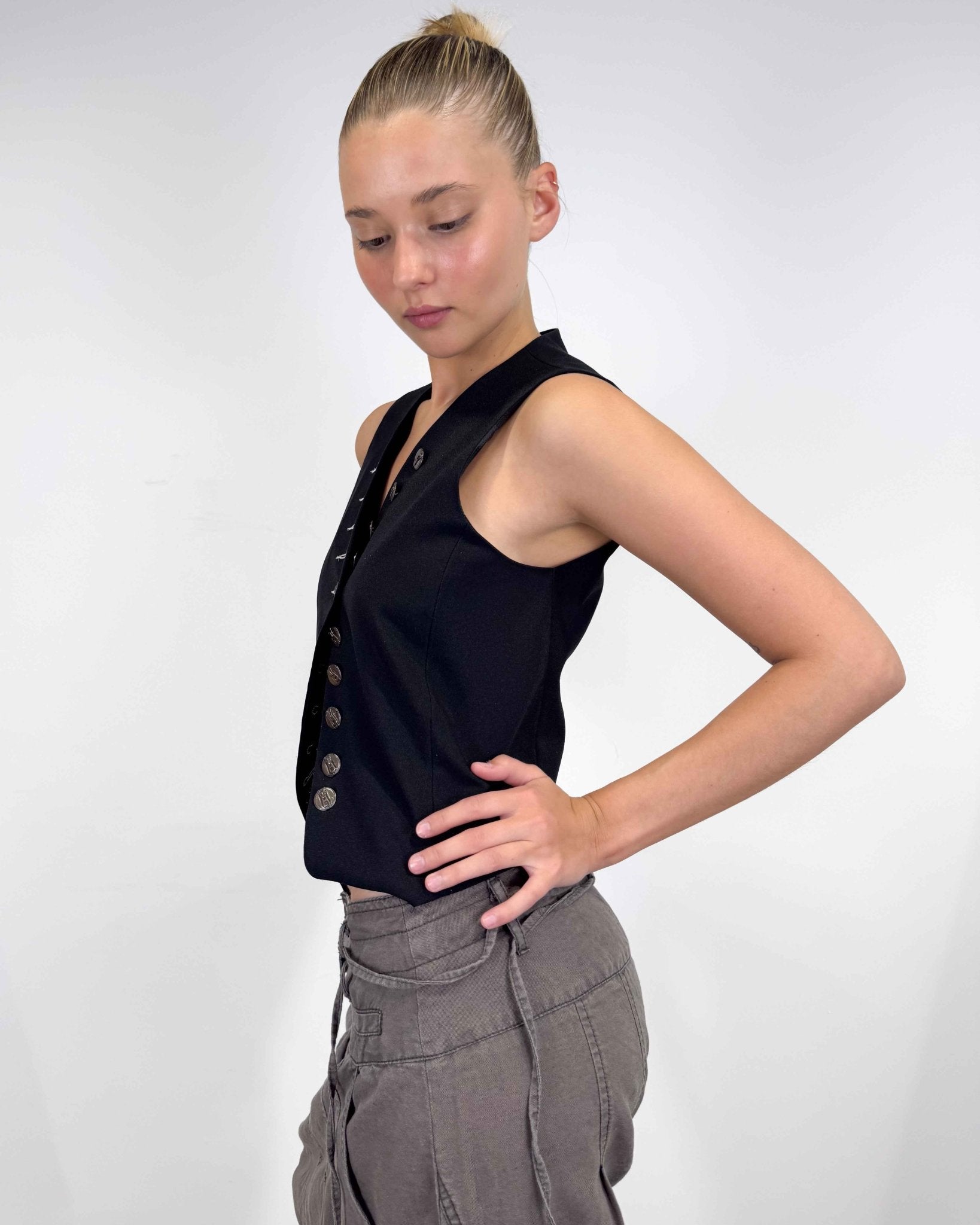 The arlette vest