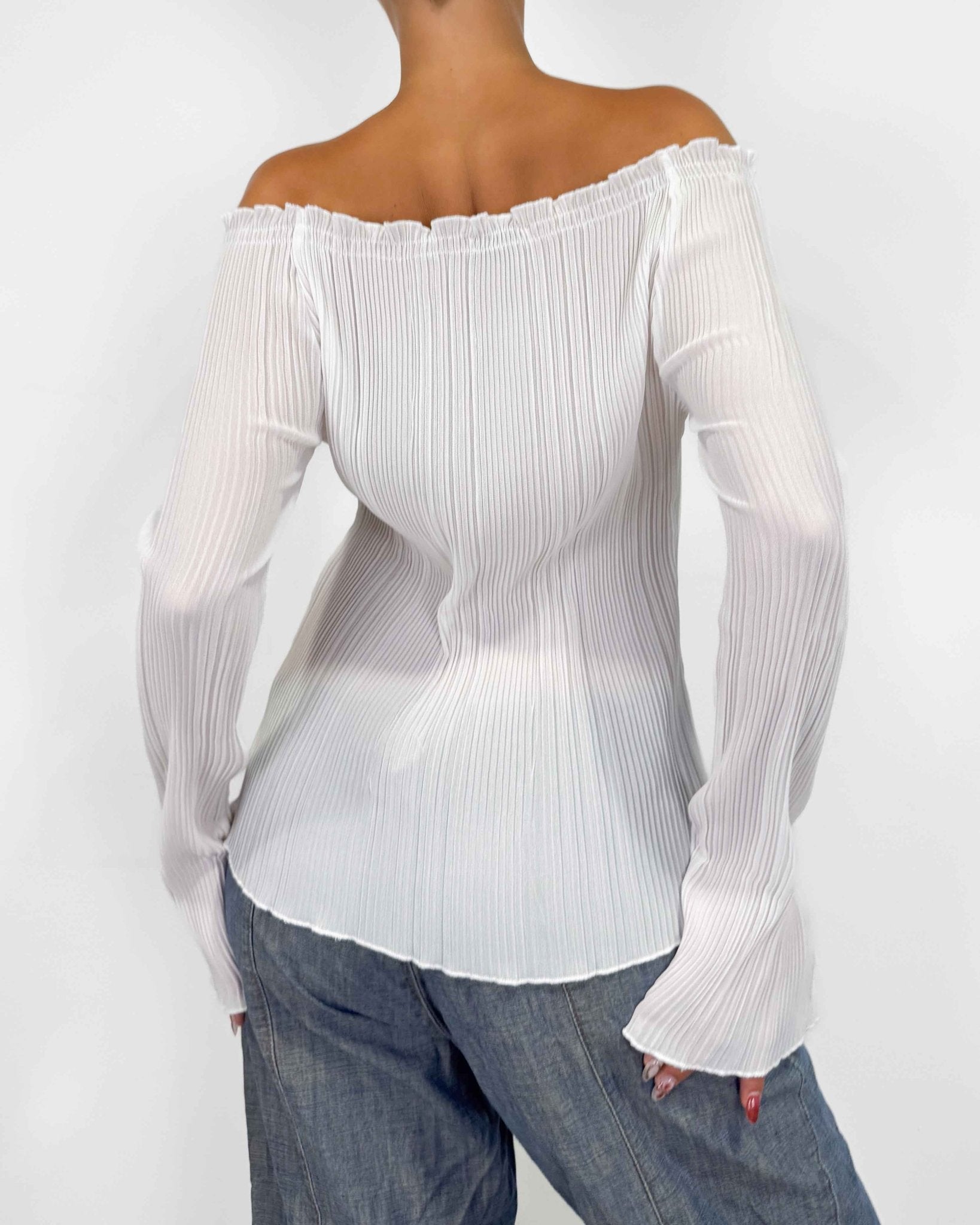 The bethany top
