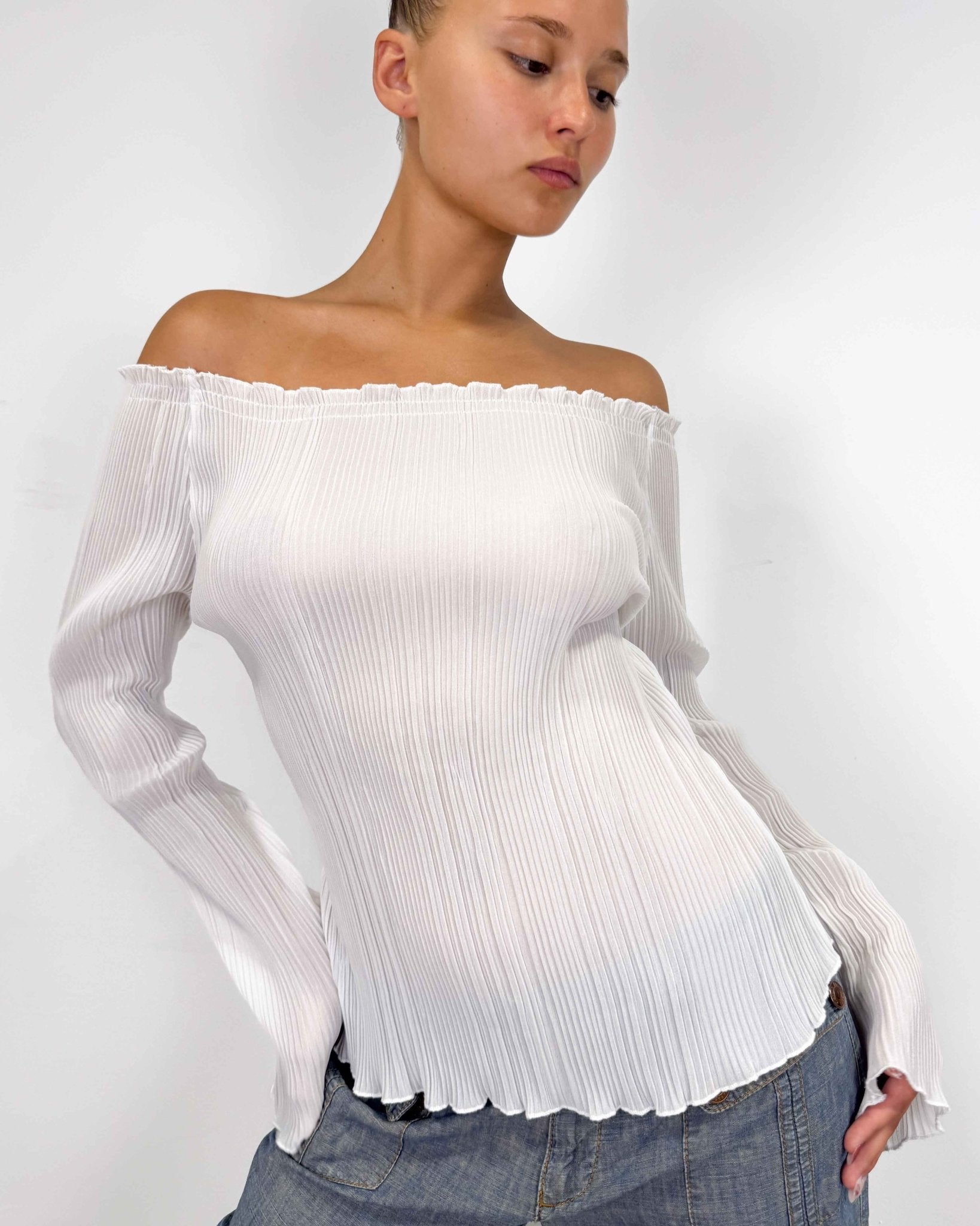 The bethany top