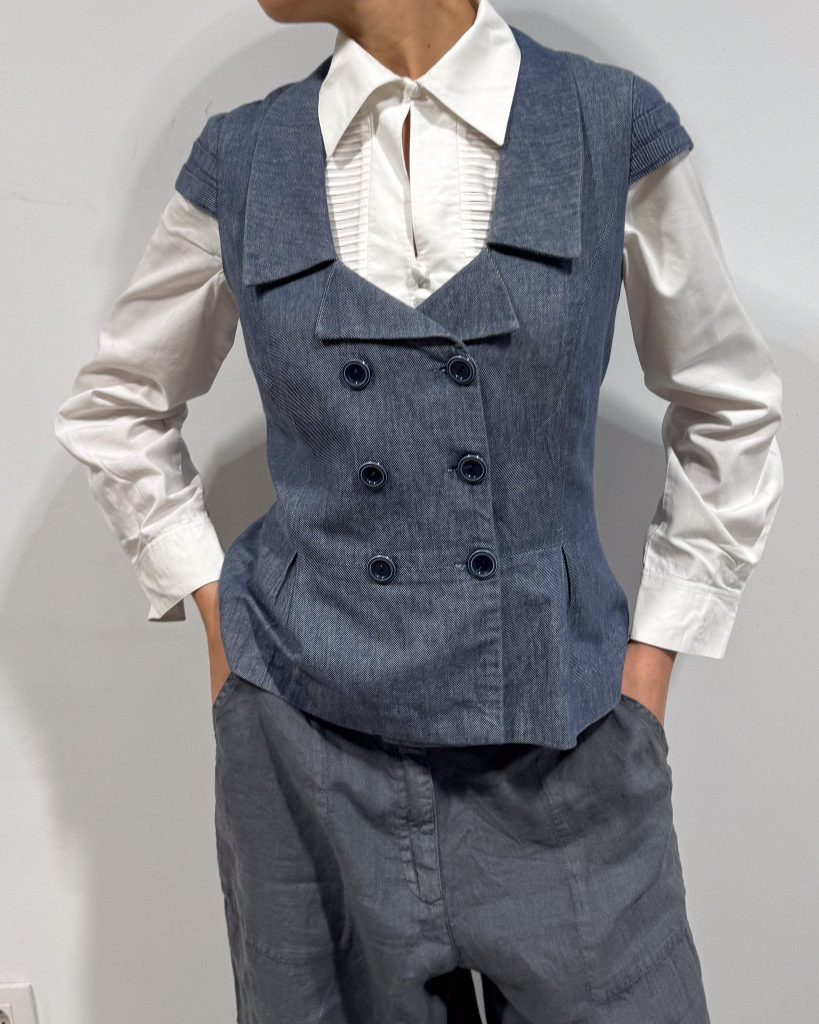 The alicia vest