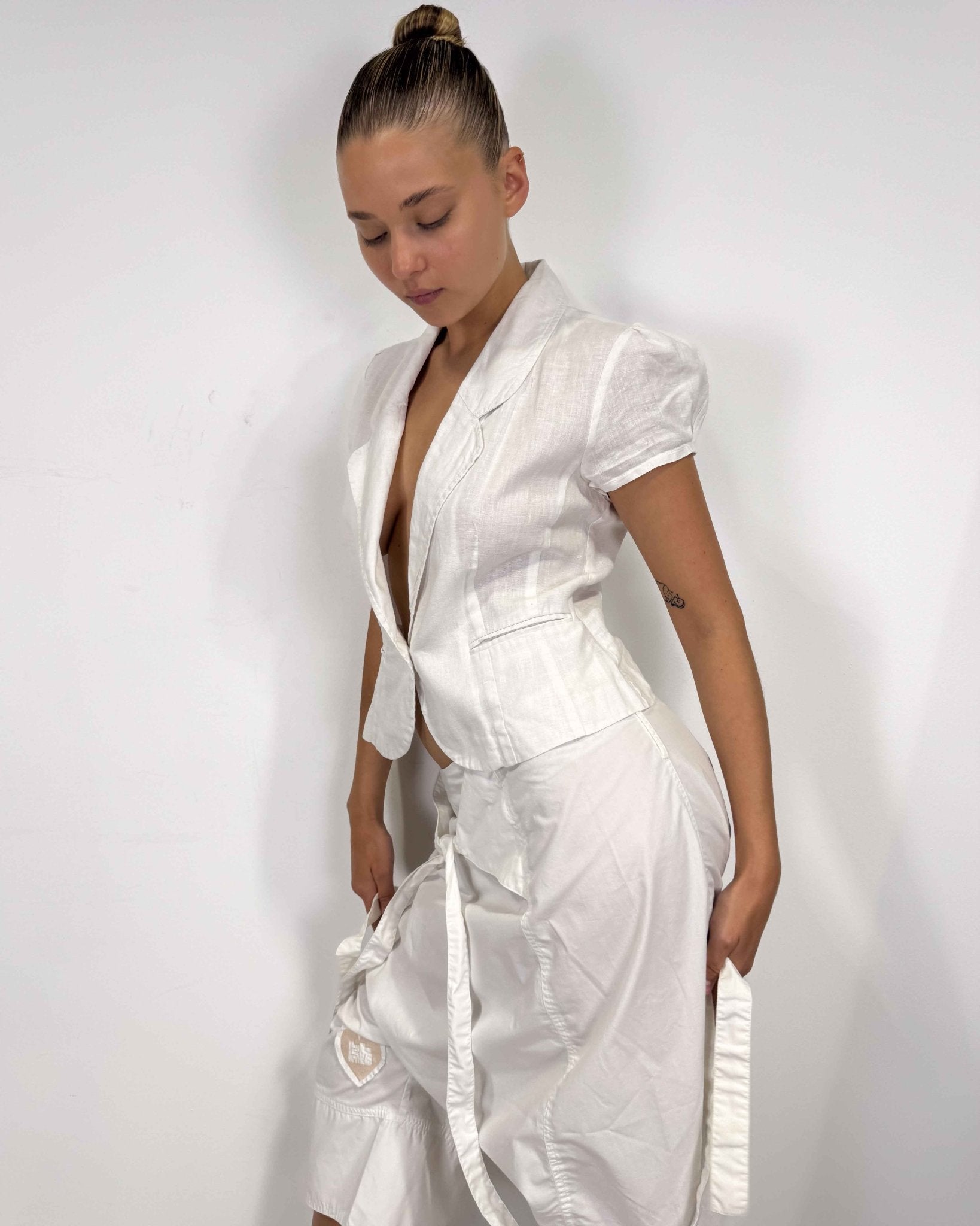 The coline top