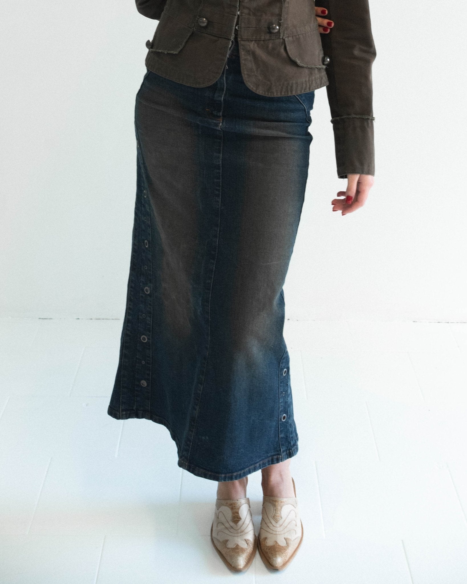 The coralie skirt