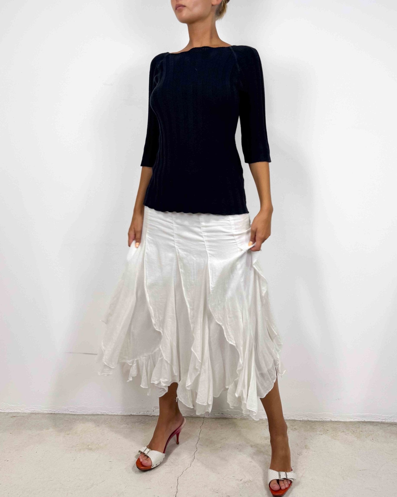 The dolly top