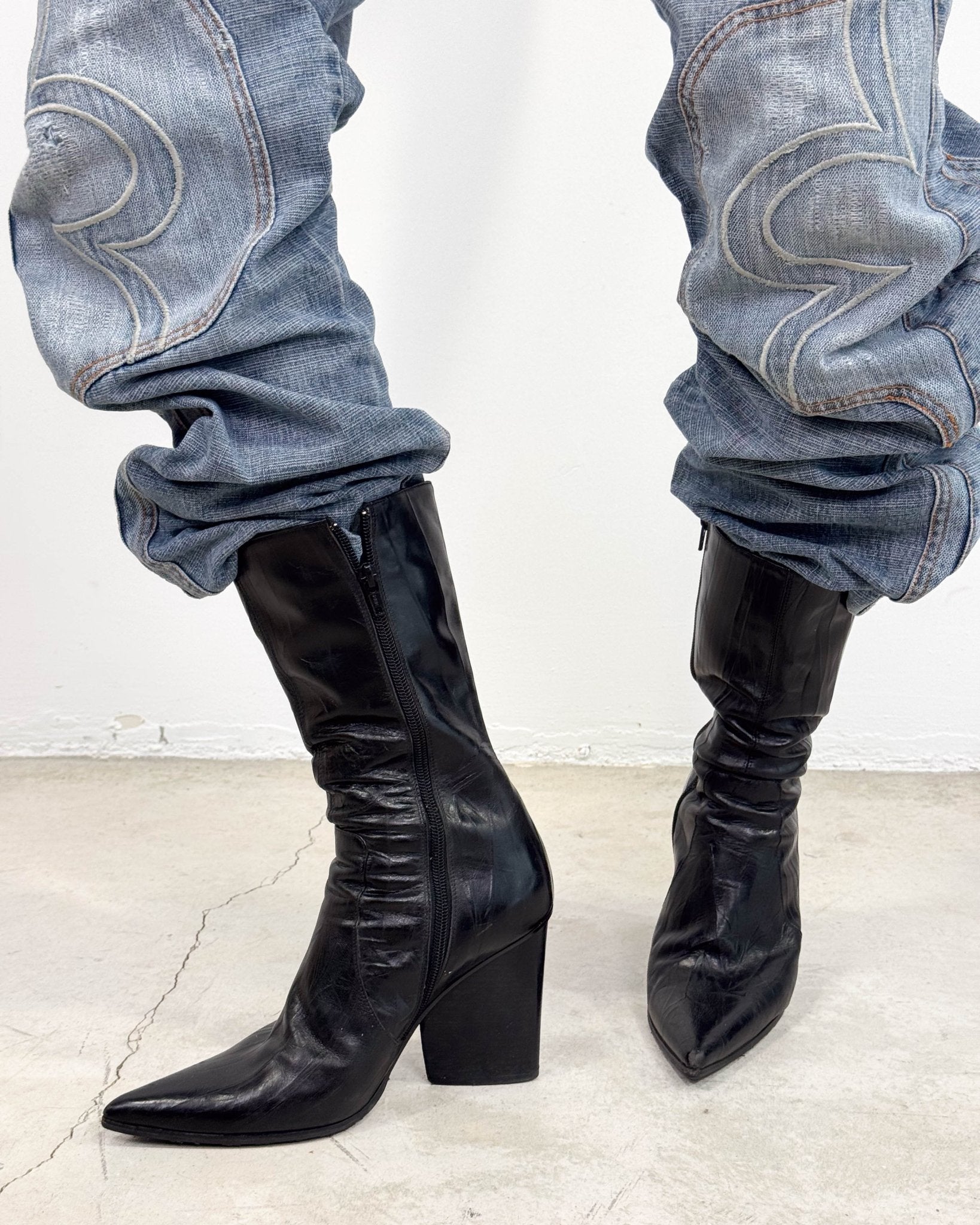 The emmanuelle boots