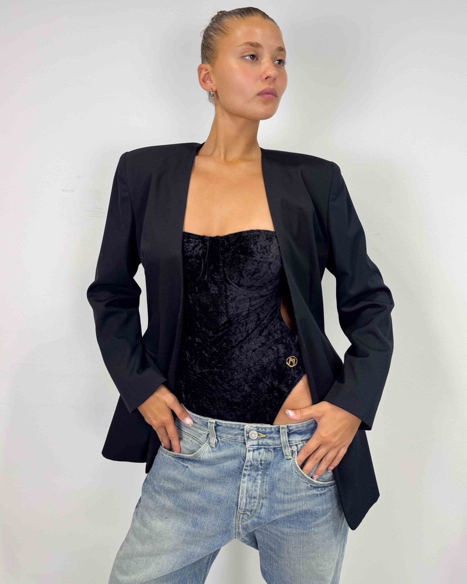 The gloria blazer
