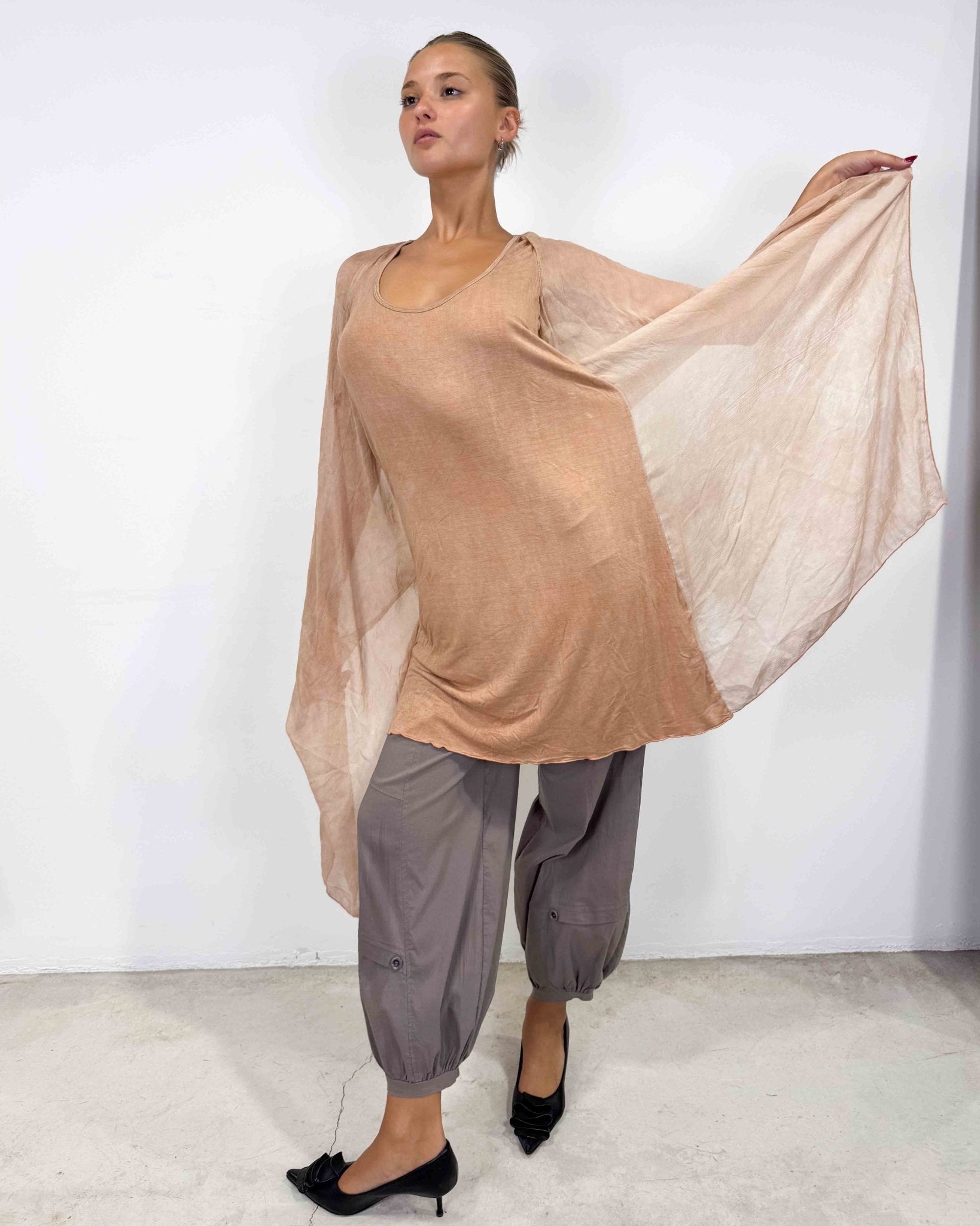 The greta top
