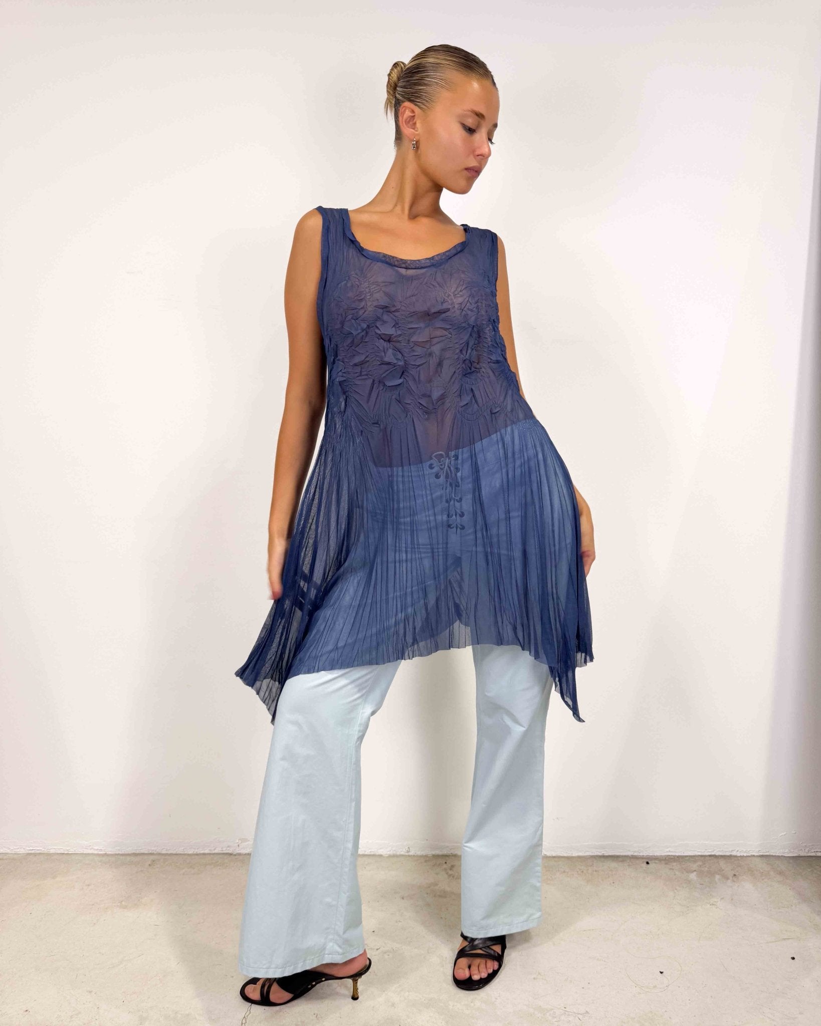 The hilda top