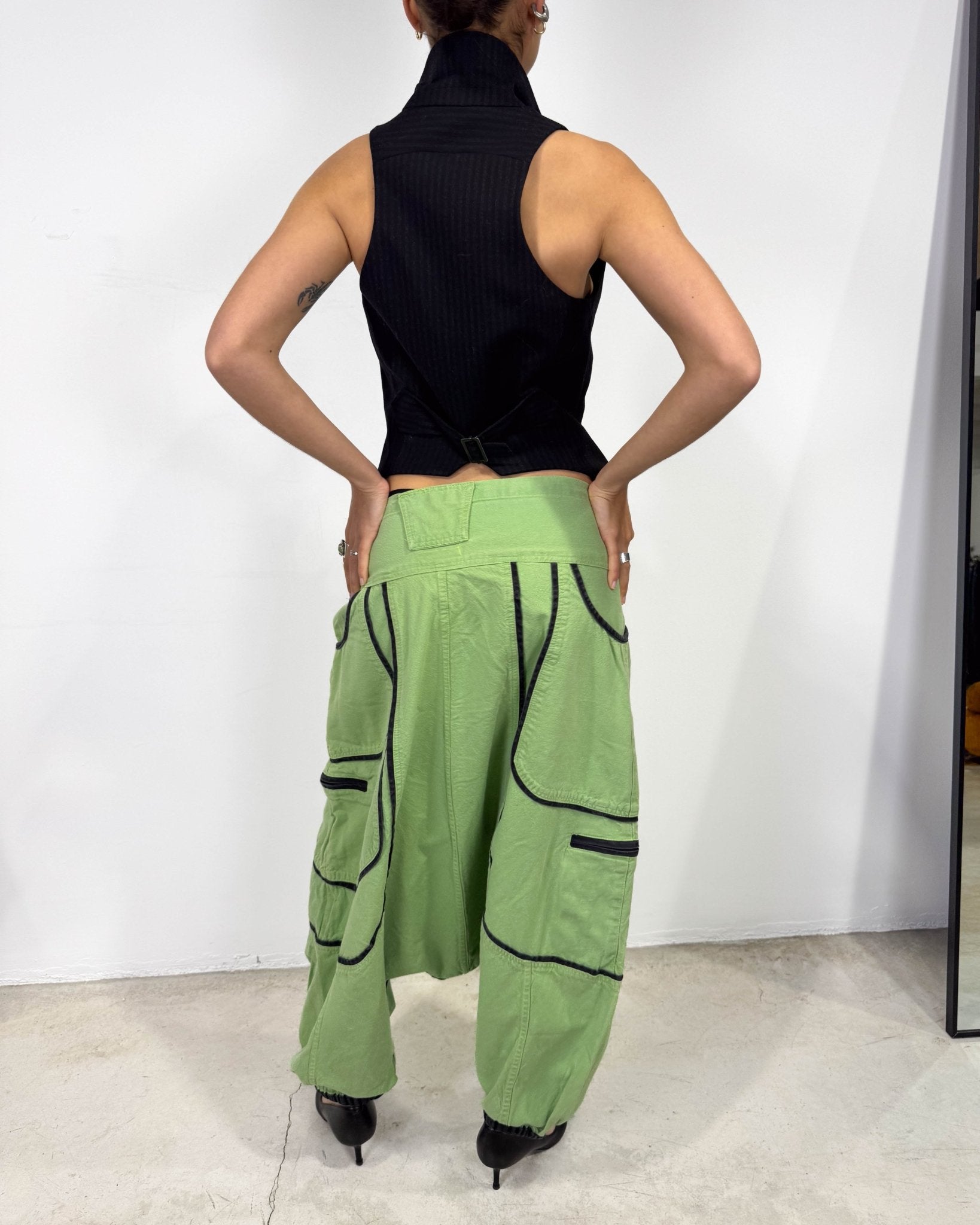 The isabella vest