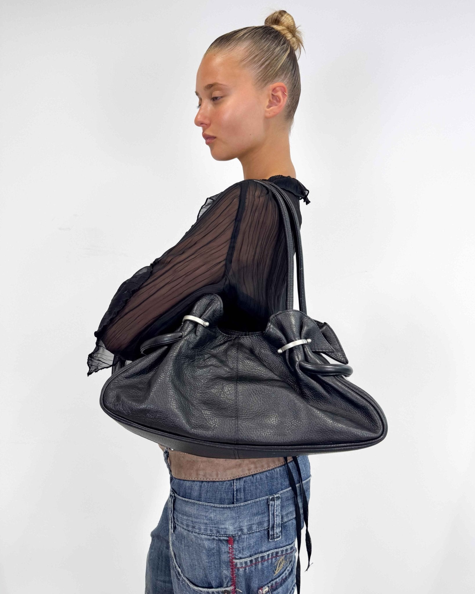The kia bag