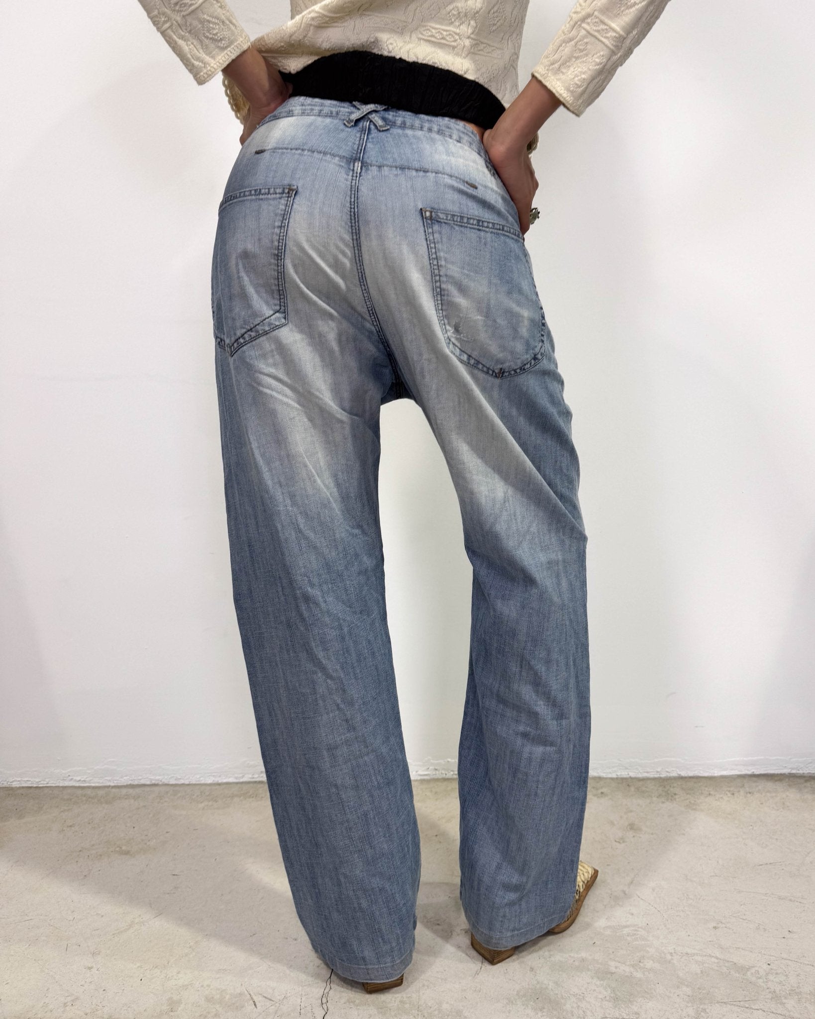 The lara jeans by girbaud