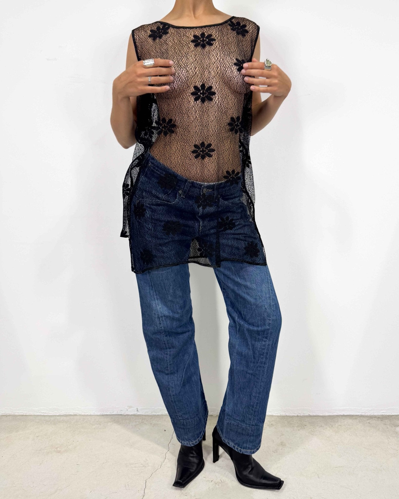 The lilith top