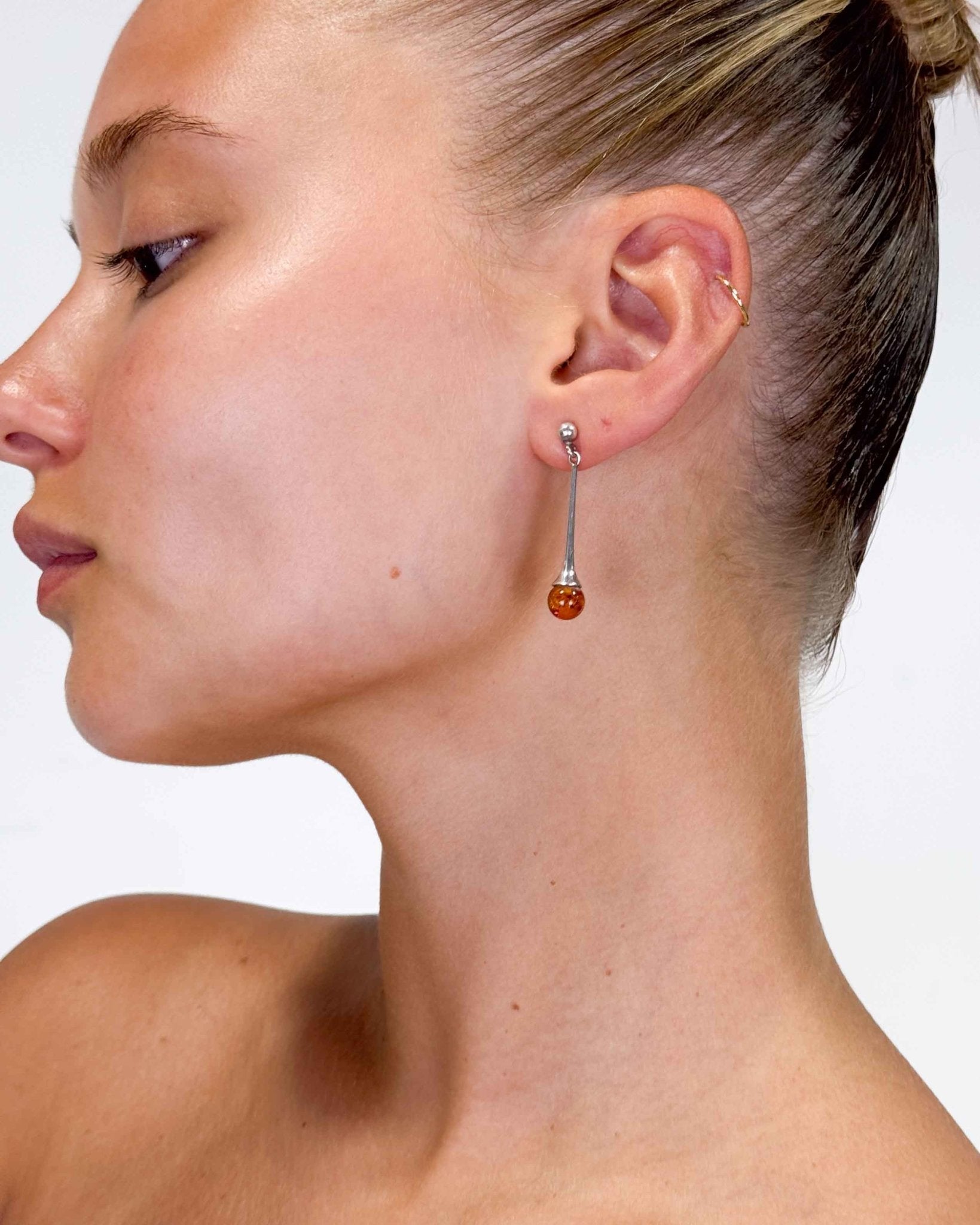 The lily earrings