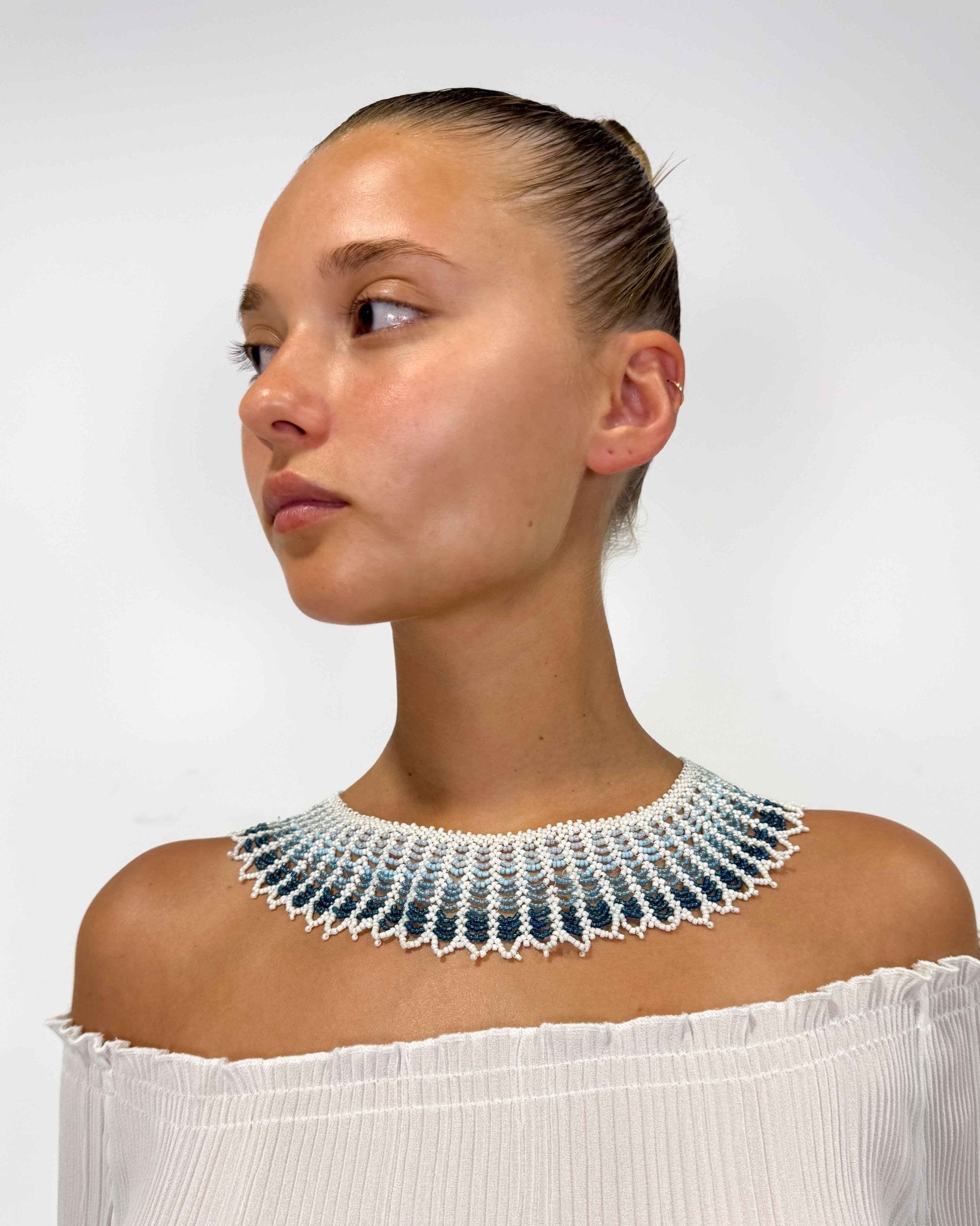 The moon necklace
