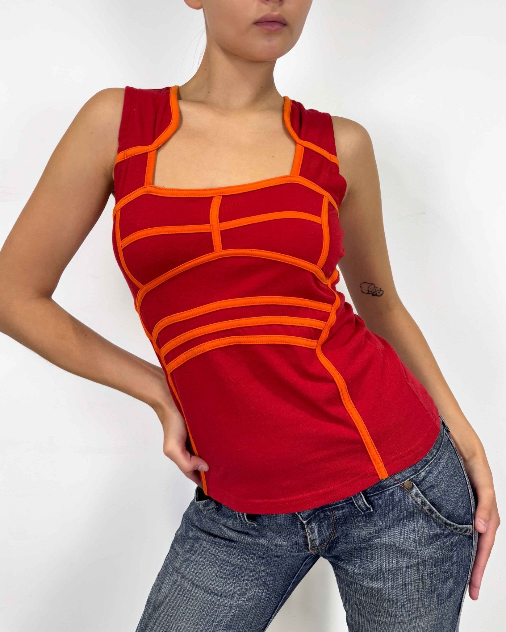 The nora top
