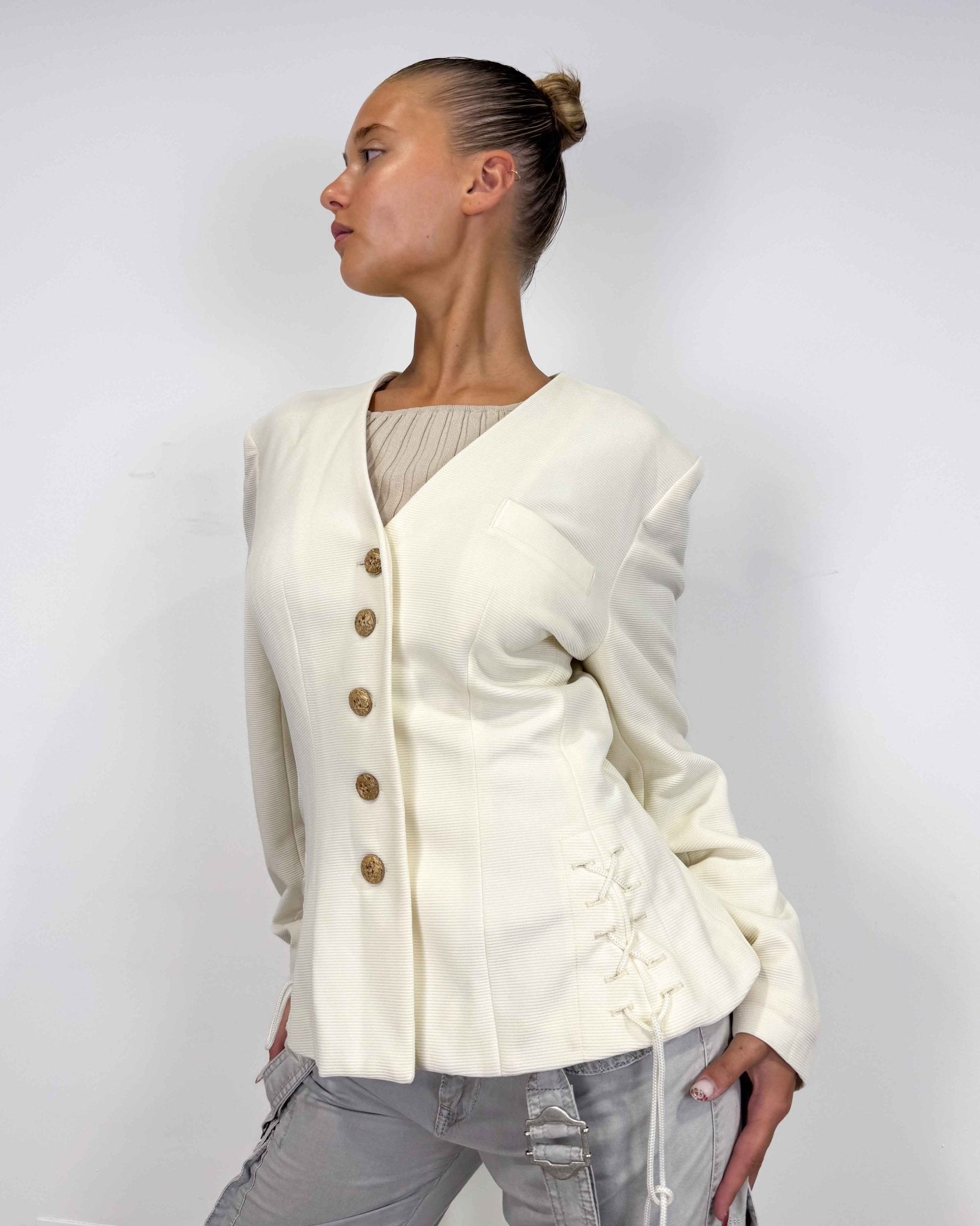 The valeria jacket