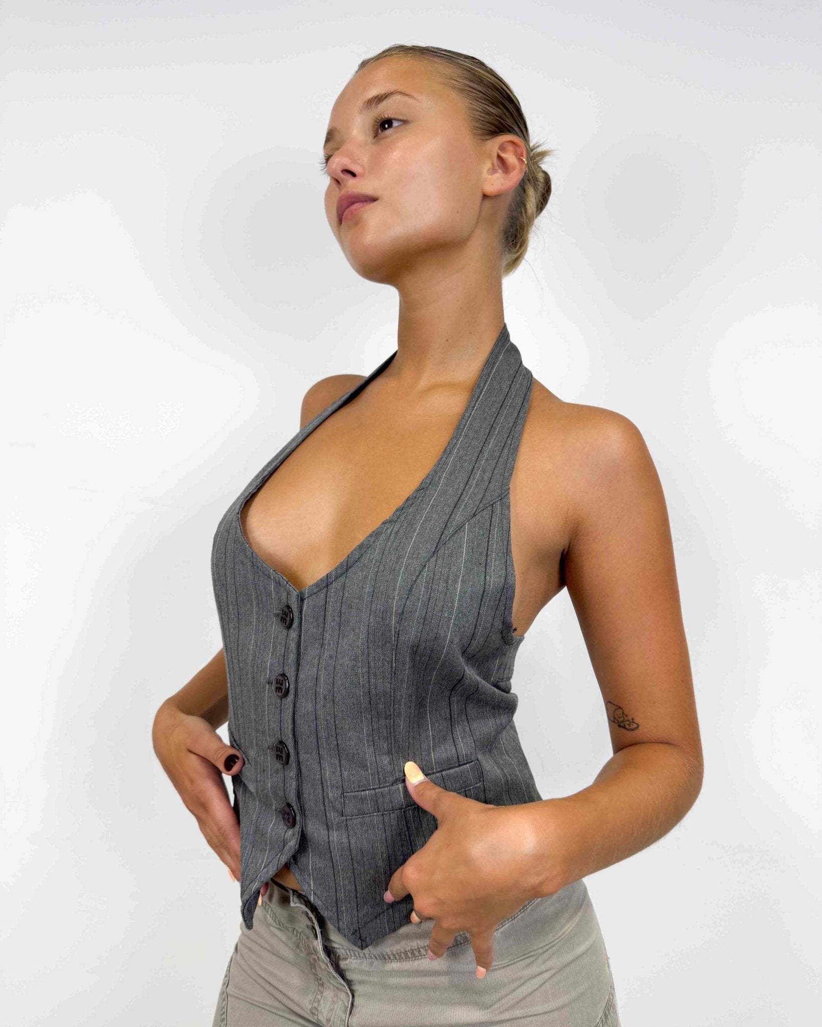The xania vest