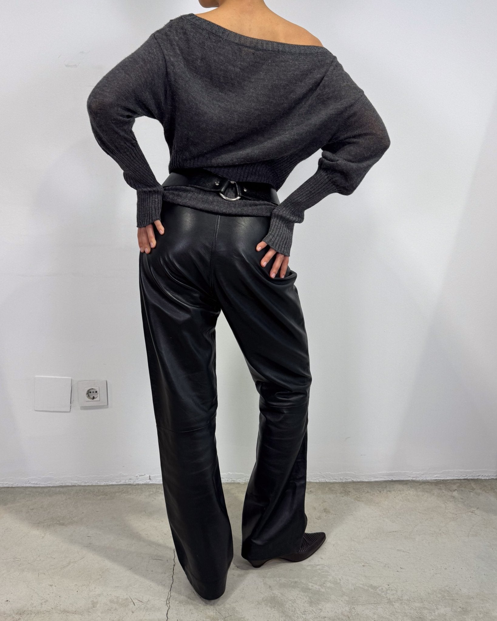 The yvonne belt