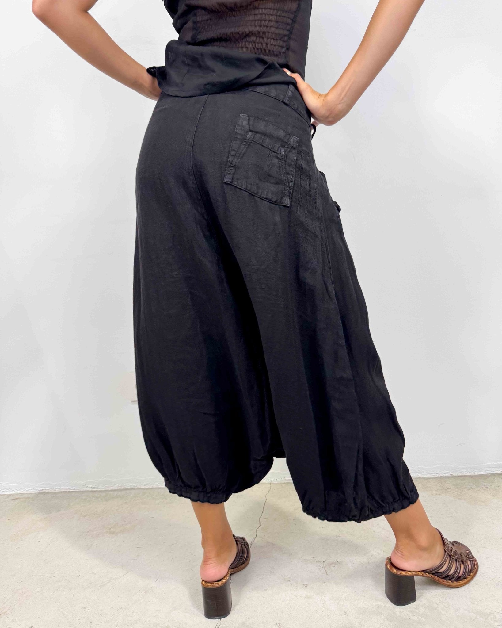 The zahara pants