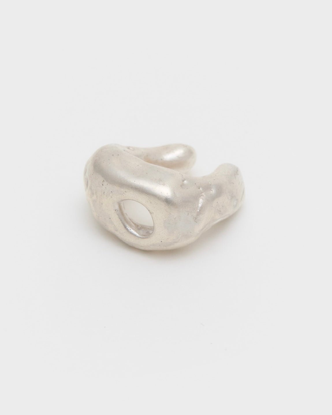 Verv_02 - the ear cuff